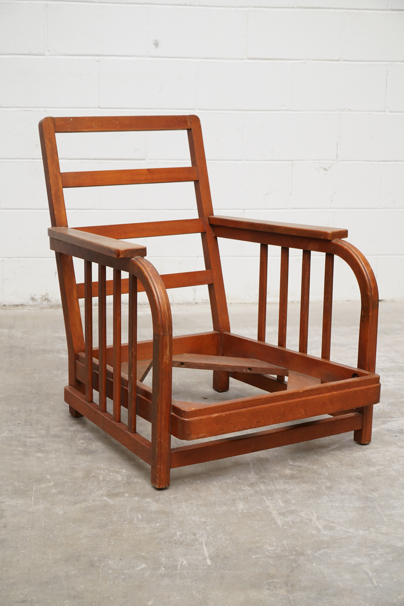 Oak Lounge Chairs by Stickley Brothers, Early 20th Century