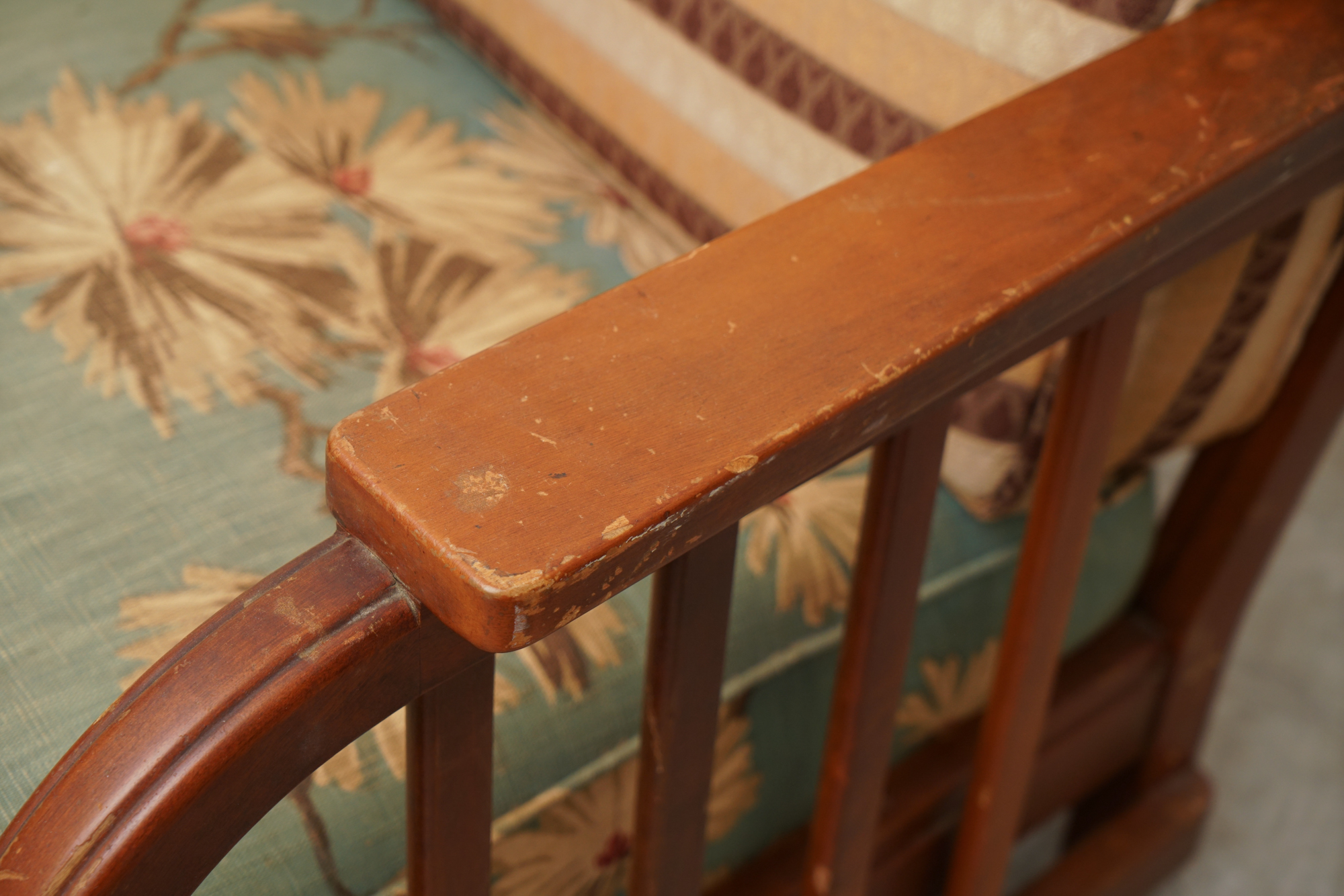 Oak Lounge Chairs by Stickley Brothers, Early 20th Century