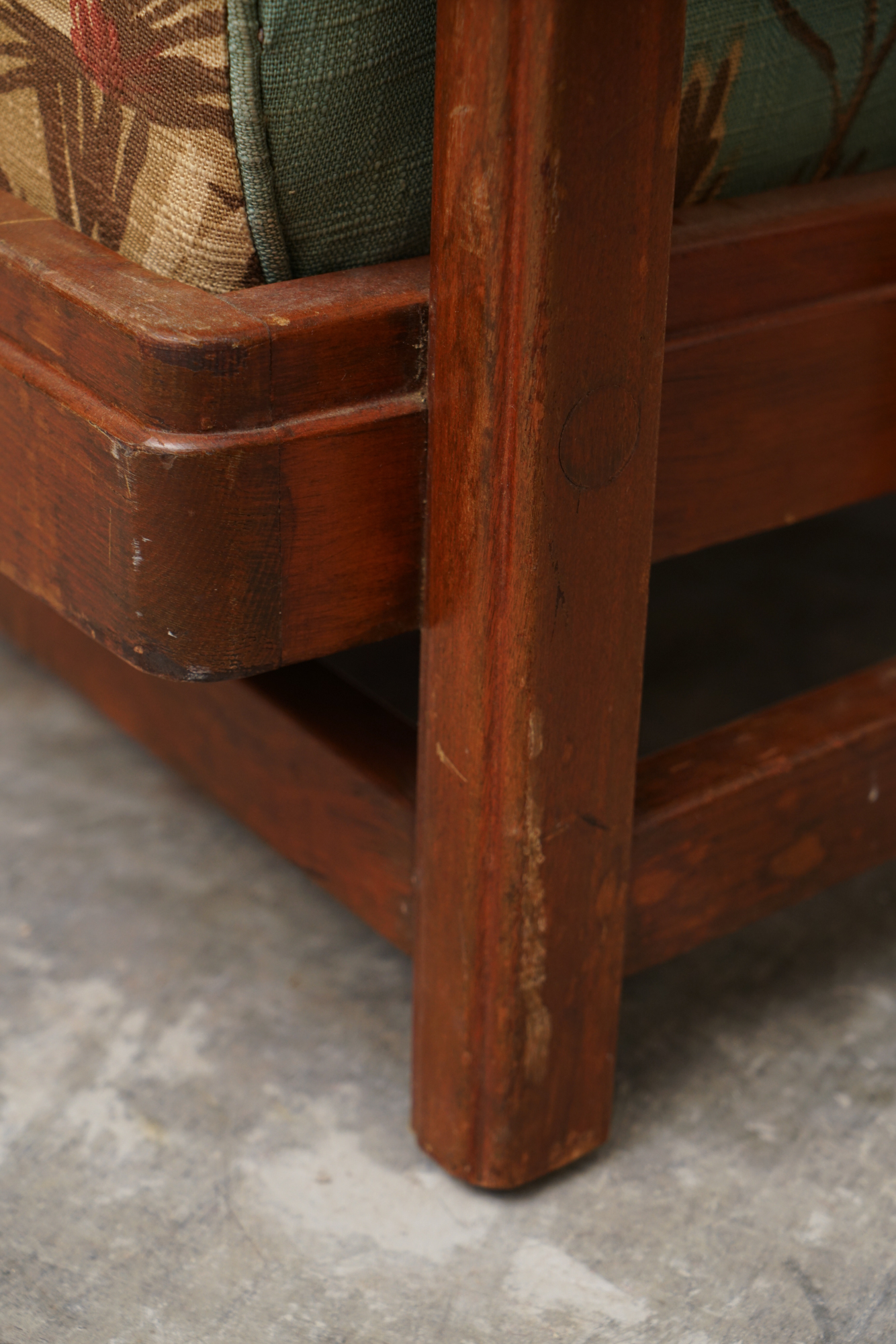 Oak Lounge Chairs by Stickley Brothers, Early 20th Century