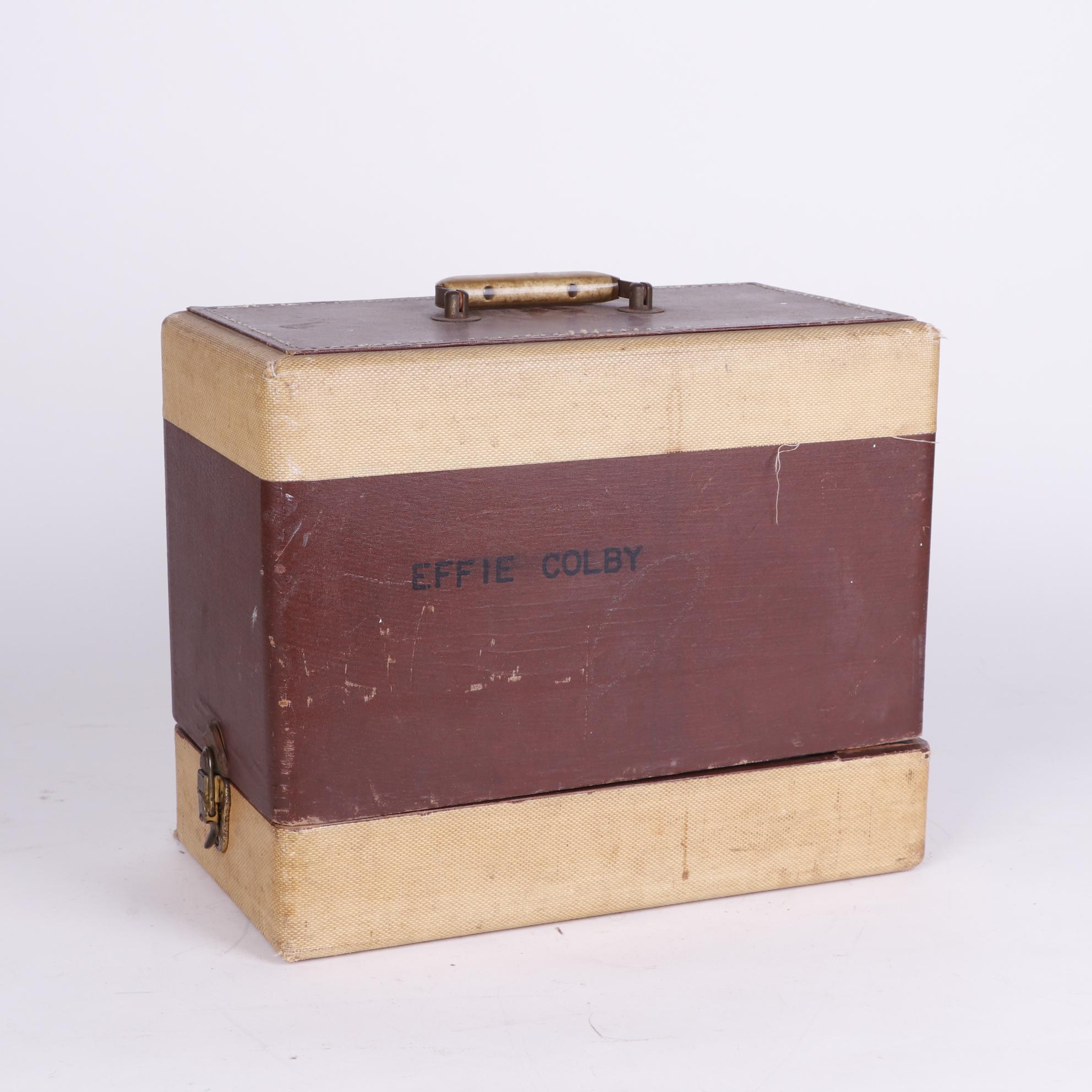 Singer 99k Sewing Machine with Case