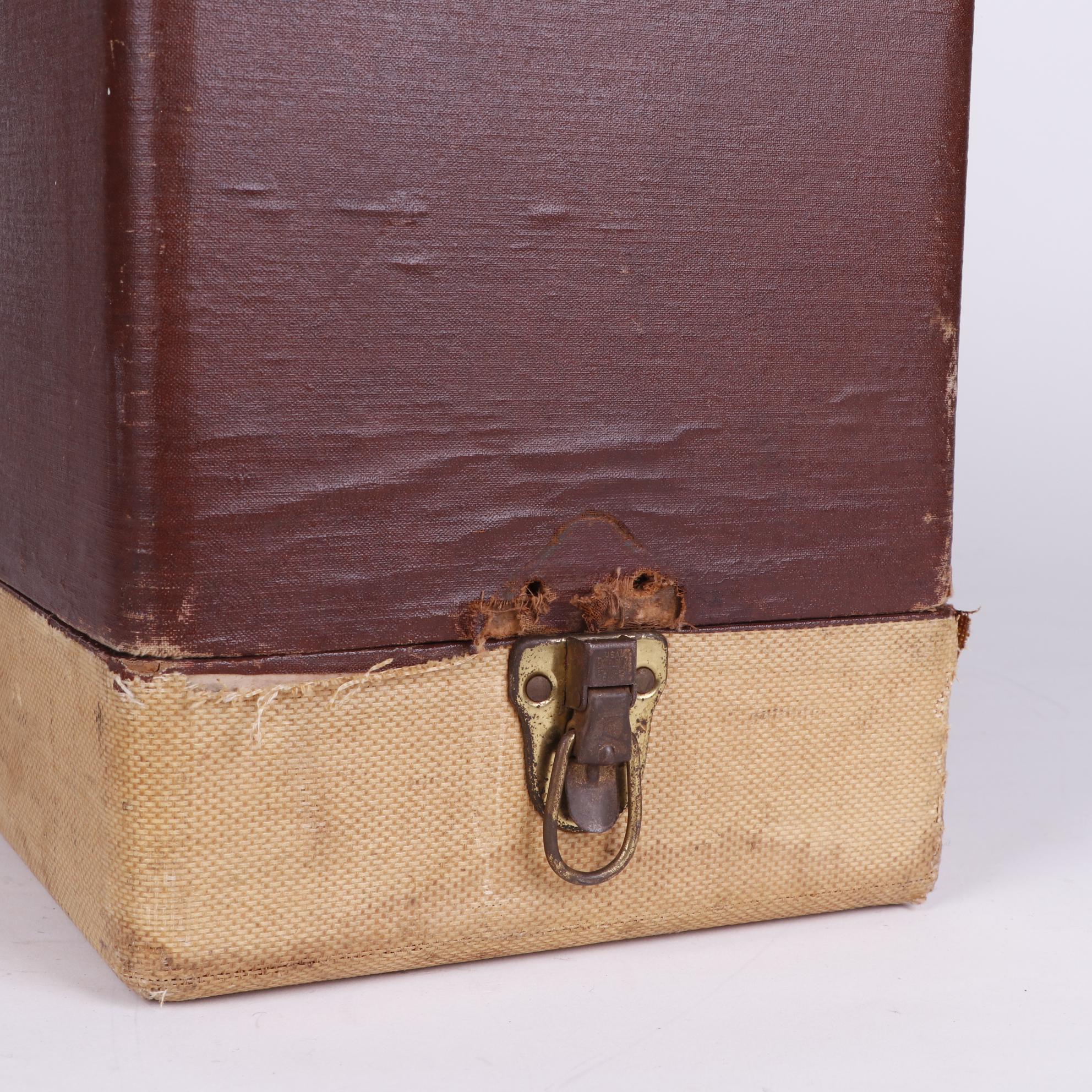 Singer 99k Sewing Machine with Case