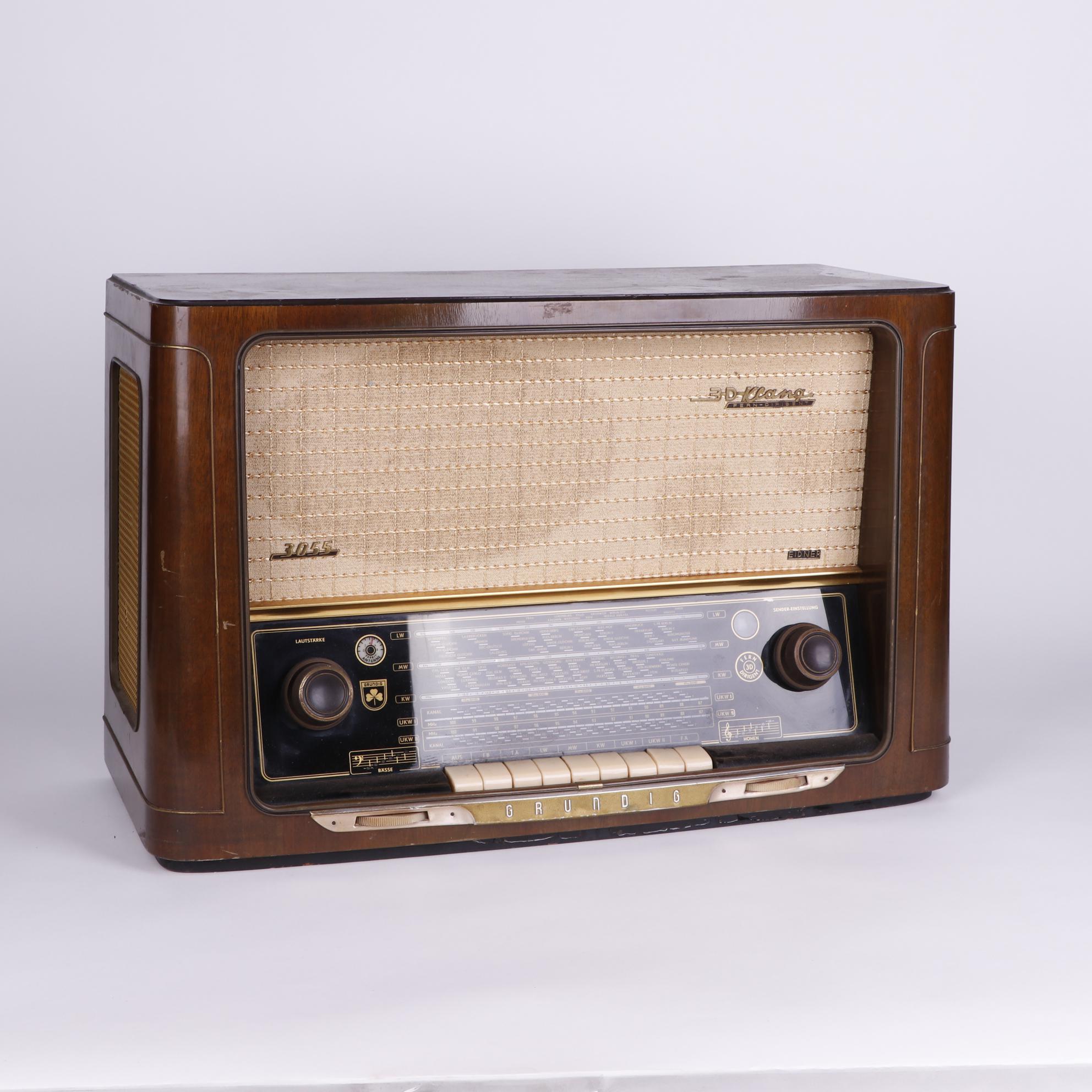 Grundig 3055/56 Radio, c. 1955
