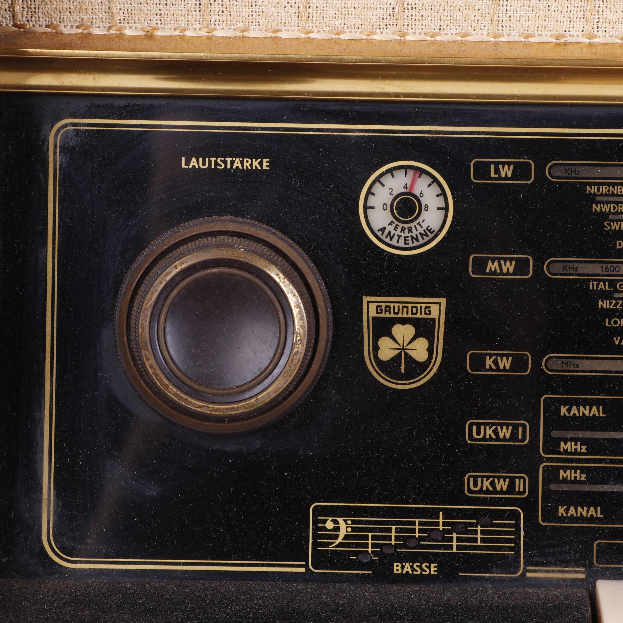 Grundig 3055/56 Radio, c. 1955