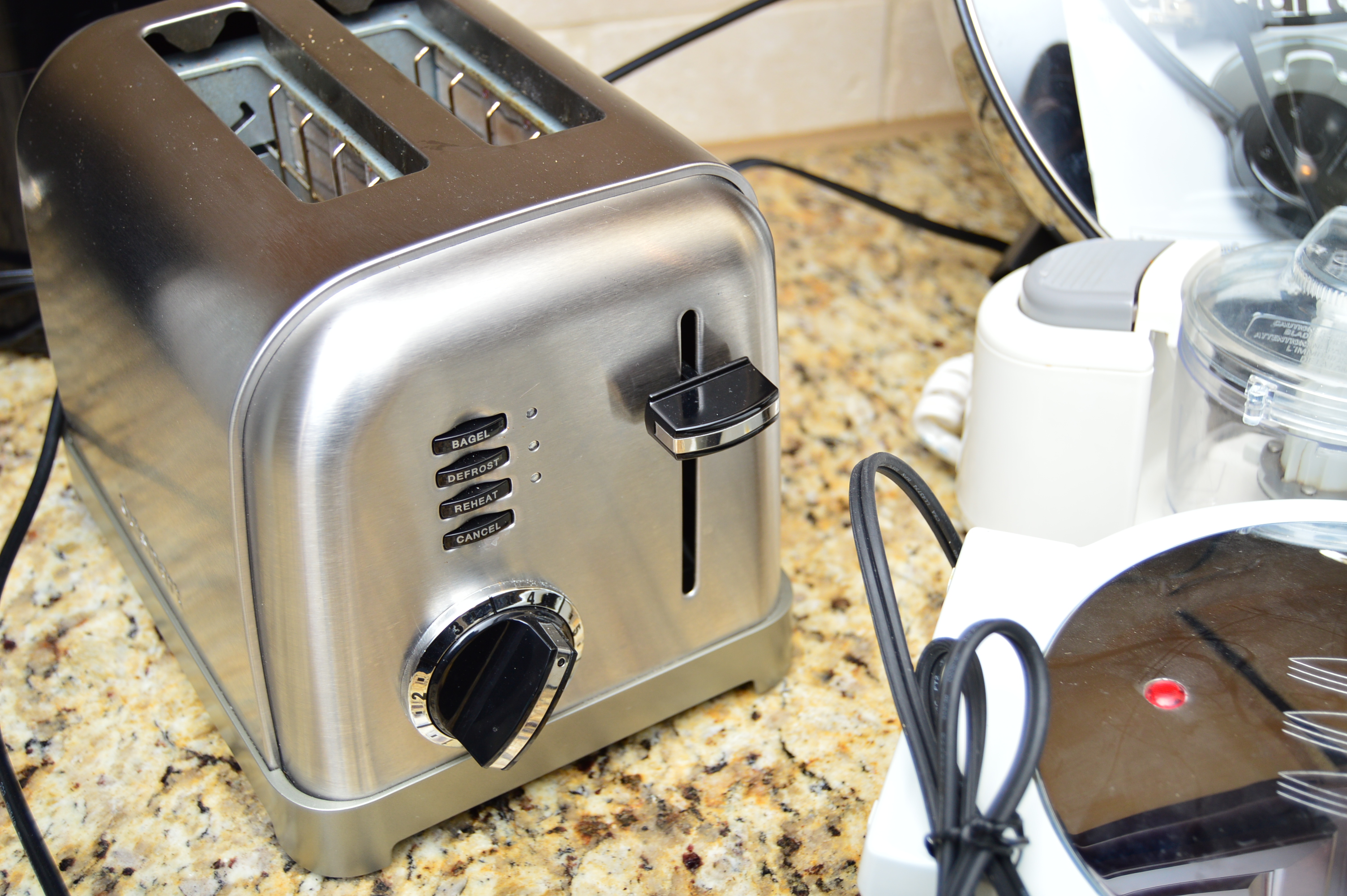 Small Kitchen Appliances With Crock-Pot, Philips Air Fryer and Cuisinart