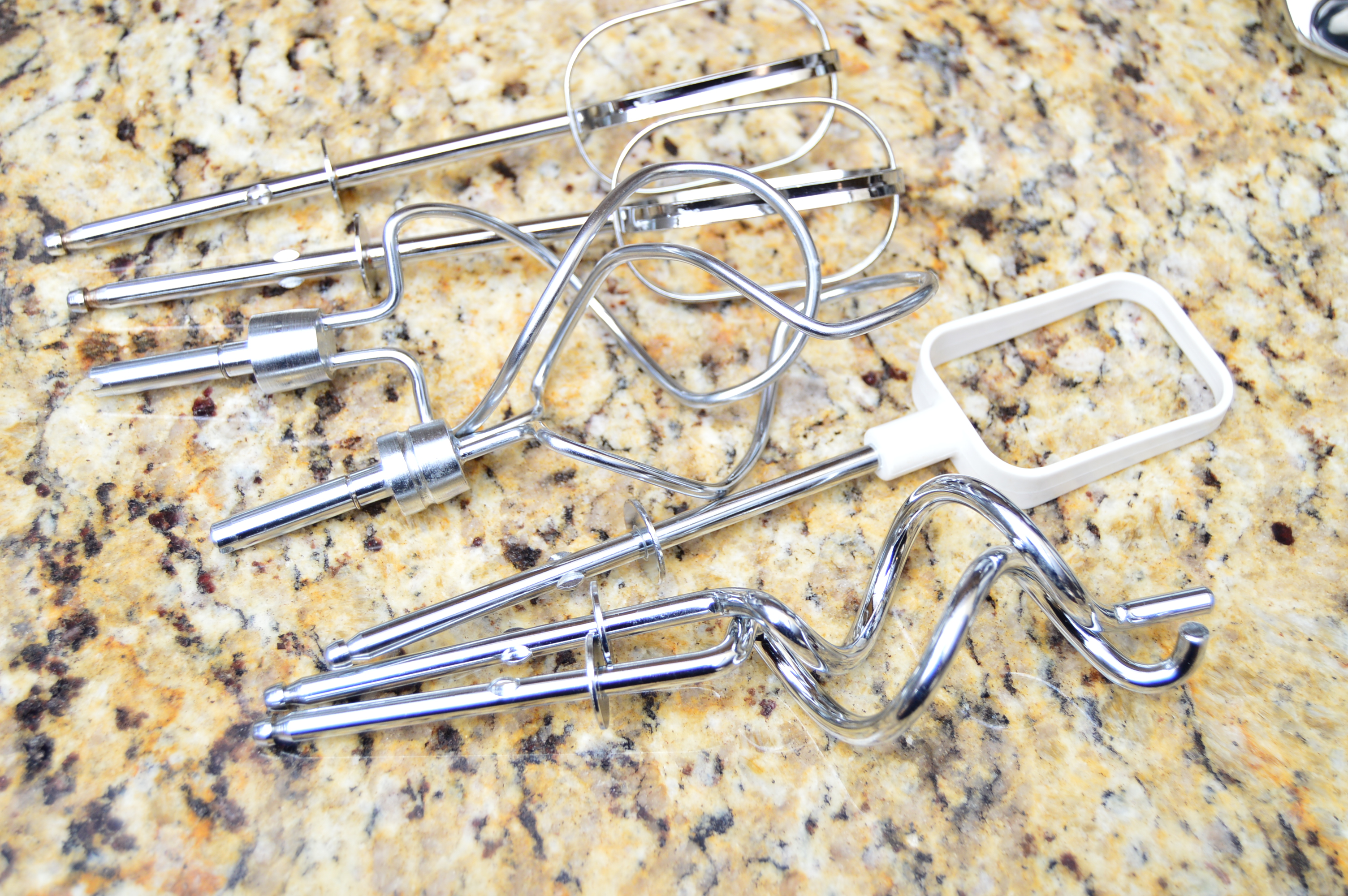 Small Kitchen Appliances With Crock-Pot, Philips Air Fryer and Cuisinart