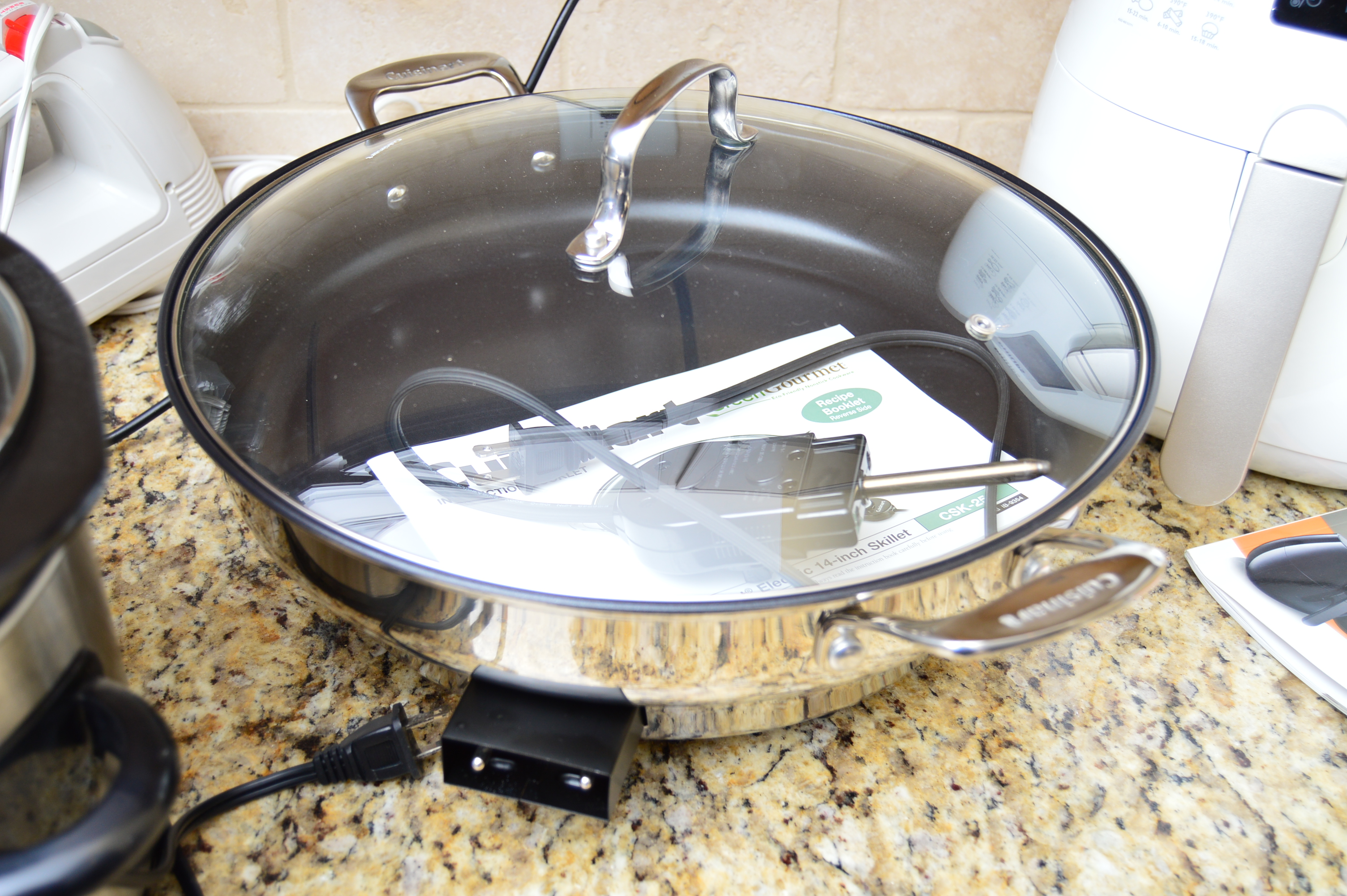 Small Kitchen Appliances With Crock-Pot, Philips Air Fryer and Cuisinart