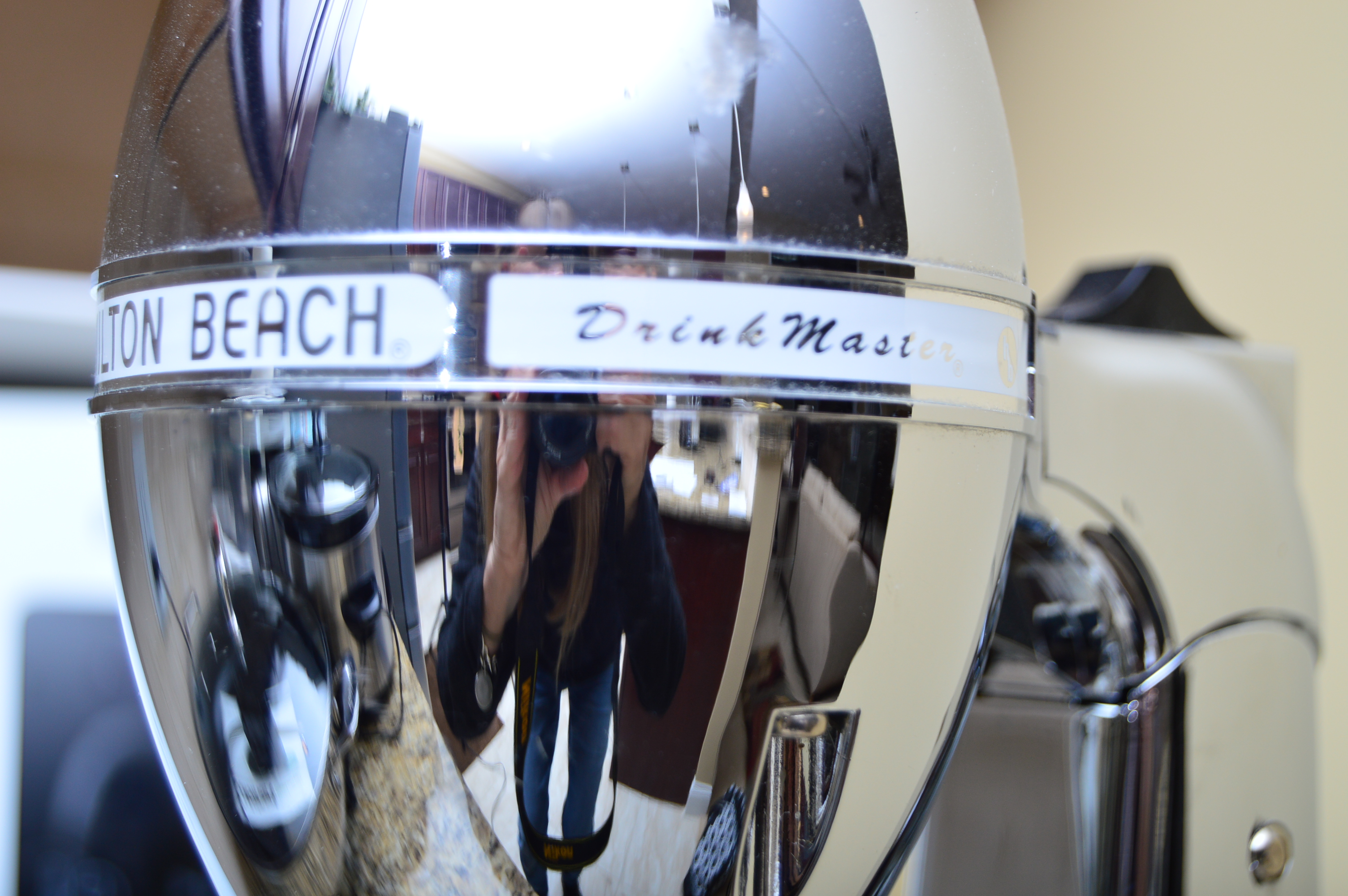 Small Kitchen Appliances With Crock-Pot, Philips Air Fryer and Cuisinart