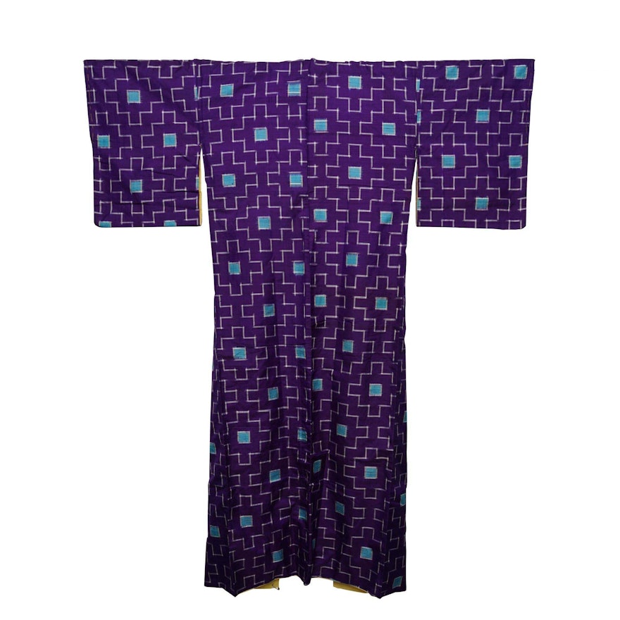 Circa 1915 Antique Handwoven Kasuri Ikat Silk Kosode Kimono