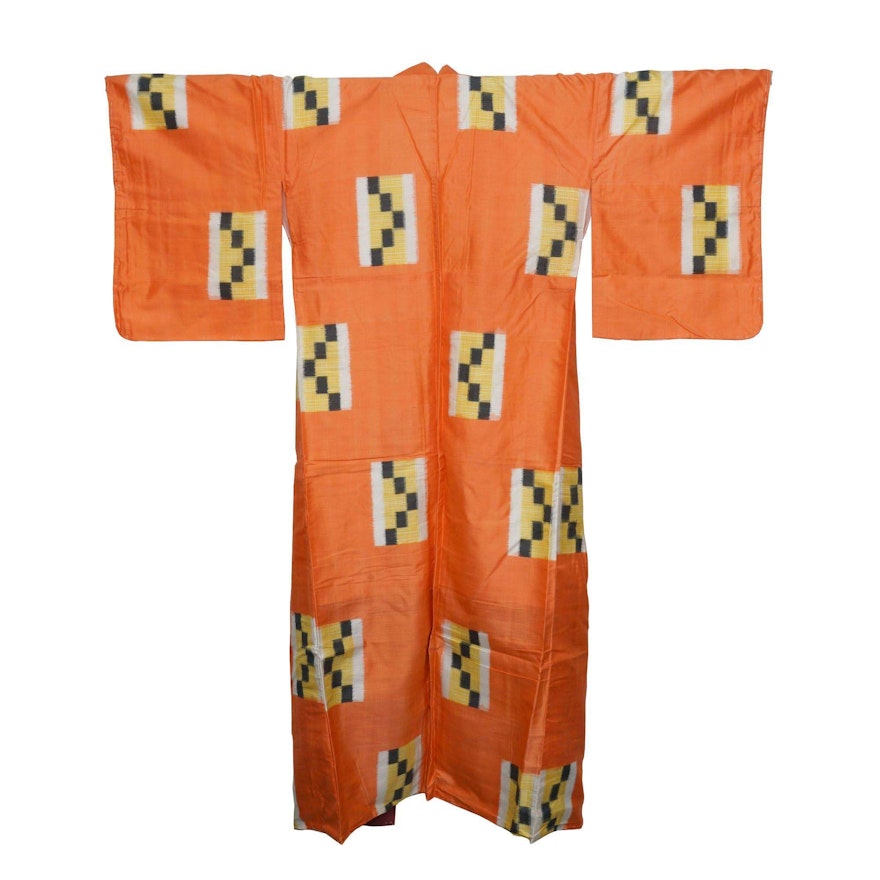 Circa 1935 Vintage Japanese Handwoven Ikat Silk Kimono