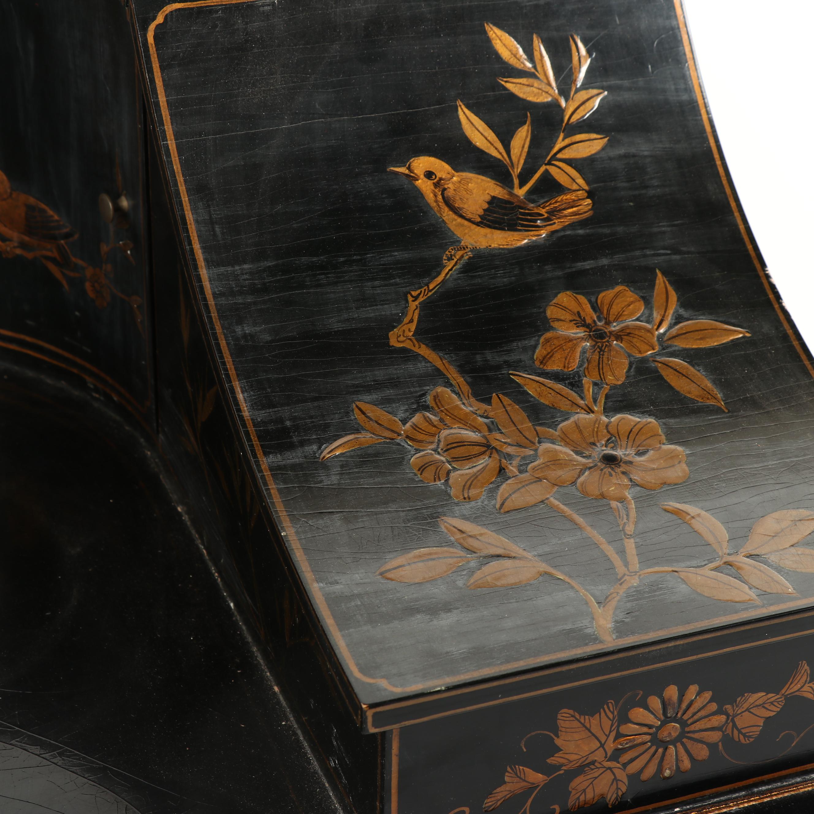 Chinoiserie Lacquered Wooden Carlton House Desk, Late 20th Century