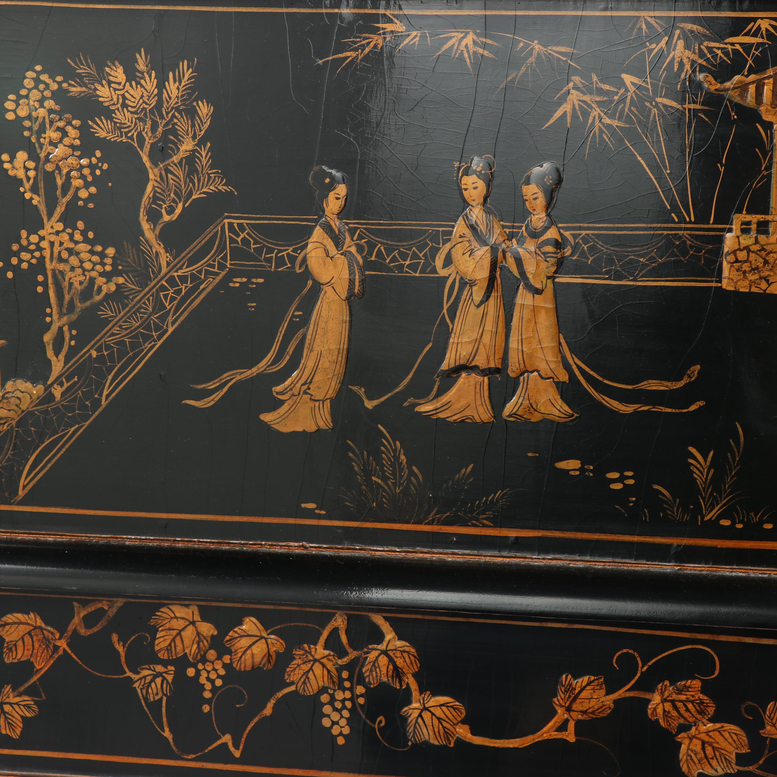 Chinoiserie Lacquered Wooden Carlton House Desk, Late 20th Century
