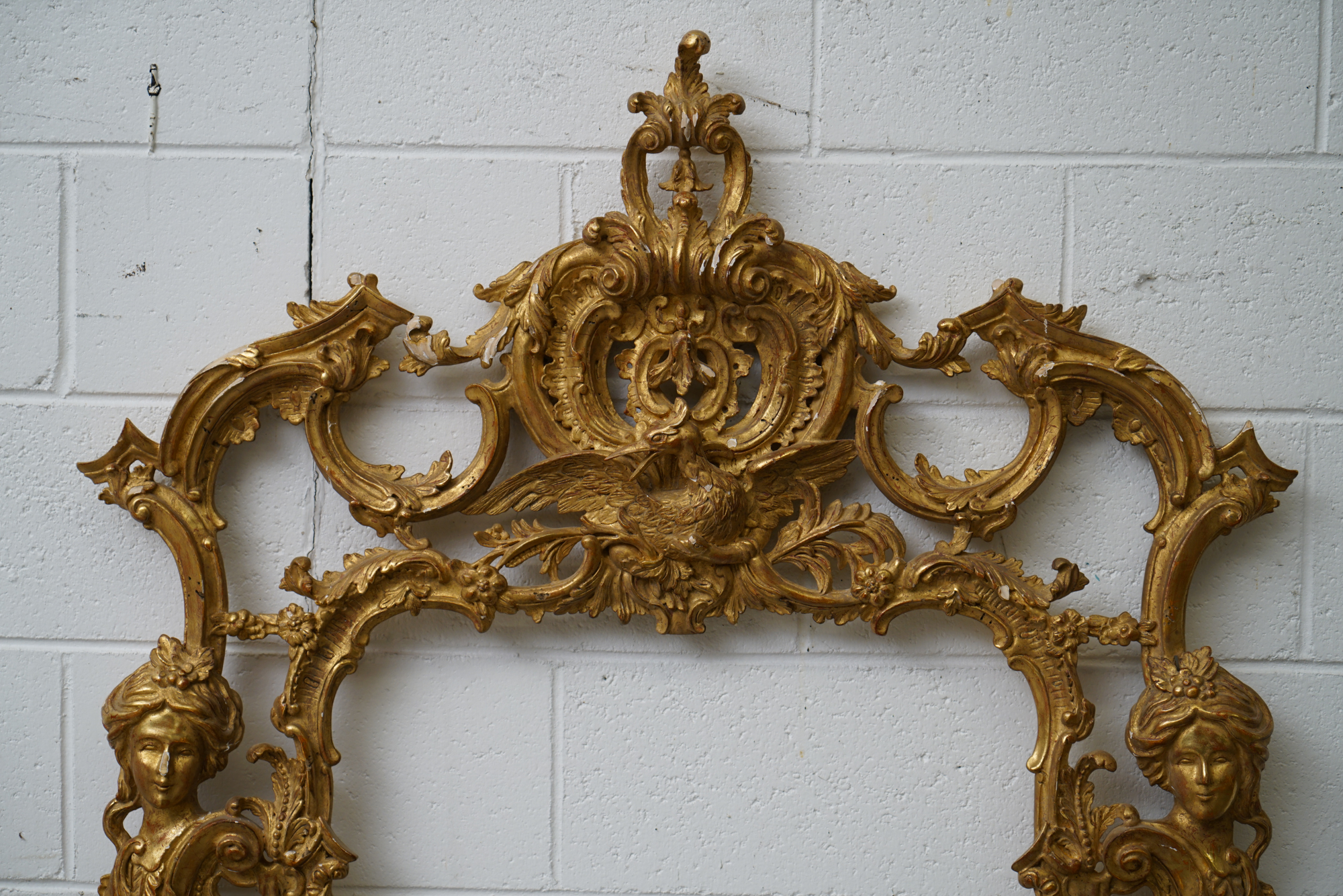 Louis XV Style Carved Giltwood Wall Mount Mirror, Early/Mid-20th Century