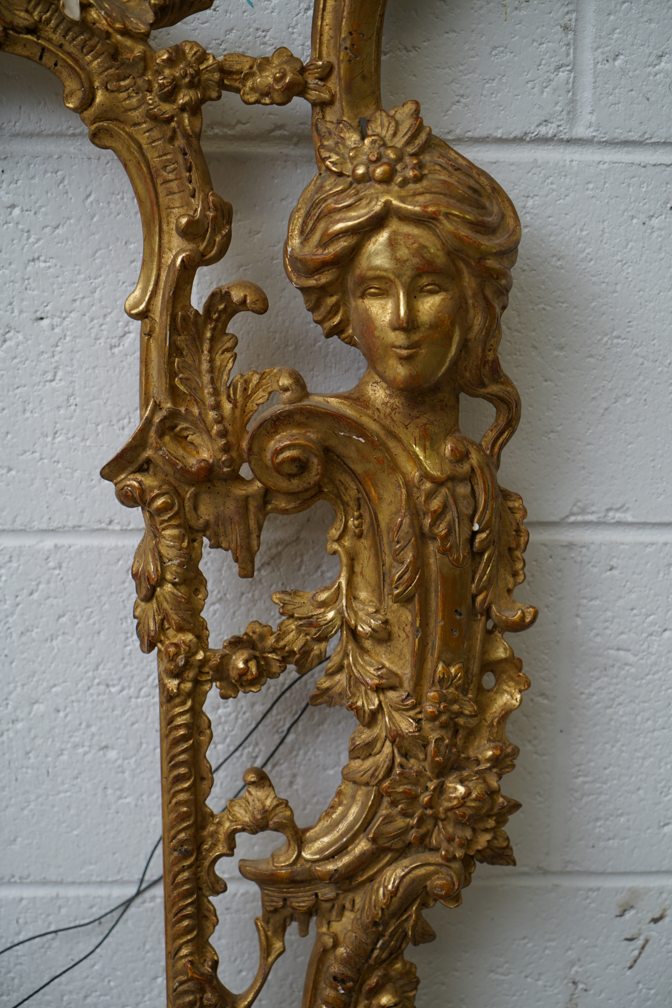 Louis XV Style Carved Giltwood Wall Mount Mirror, Early/Mid-20th Century