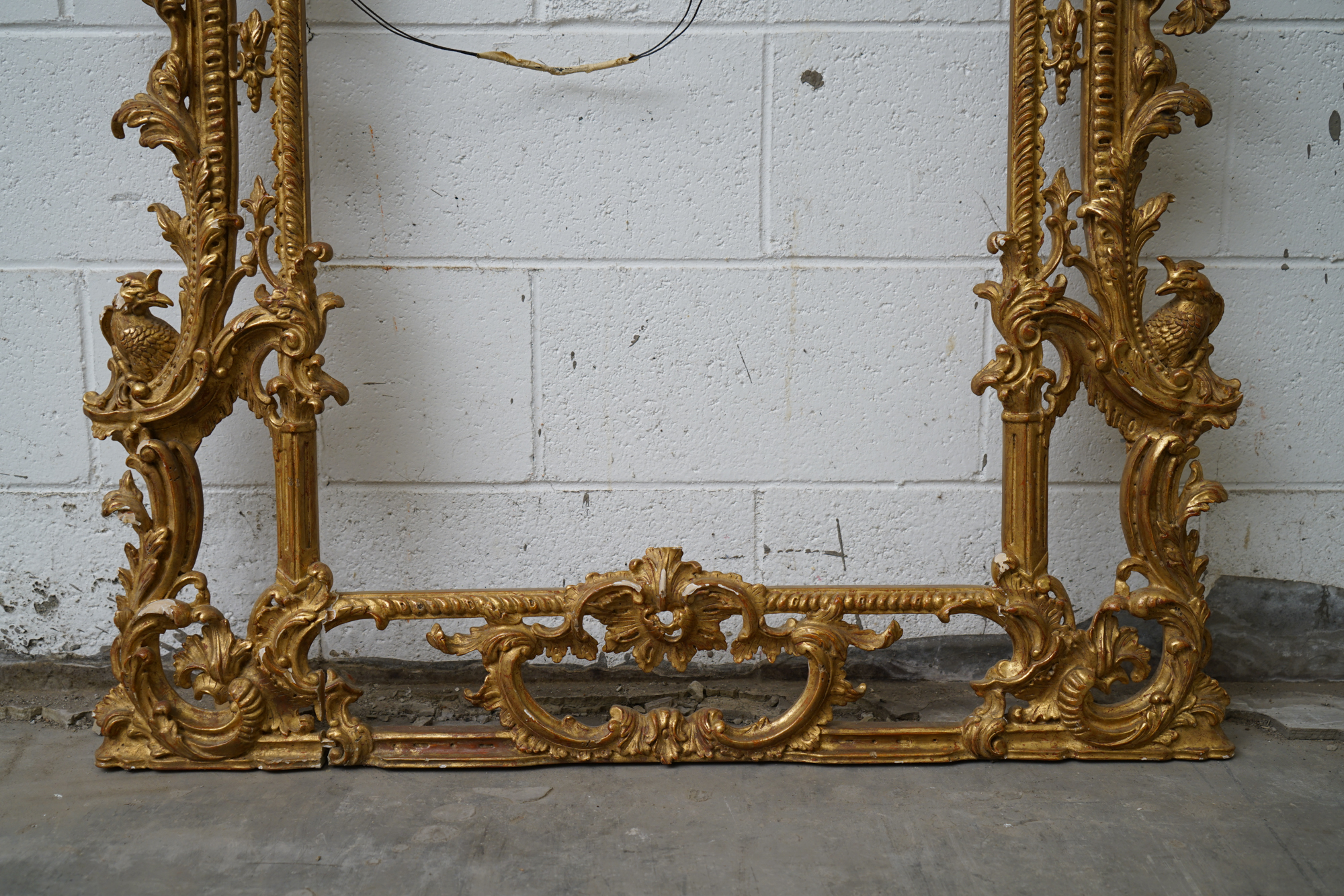 Louis XV Style Carved Giltwood Wall Mount Mirror, Early/Mid-20th Century
