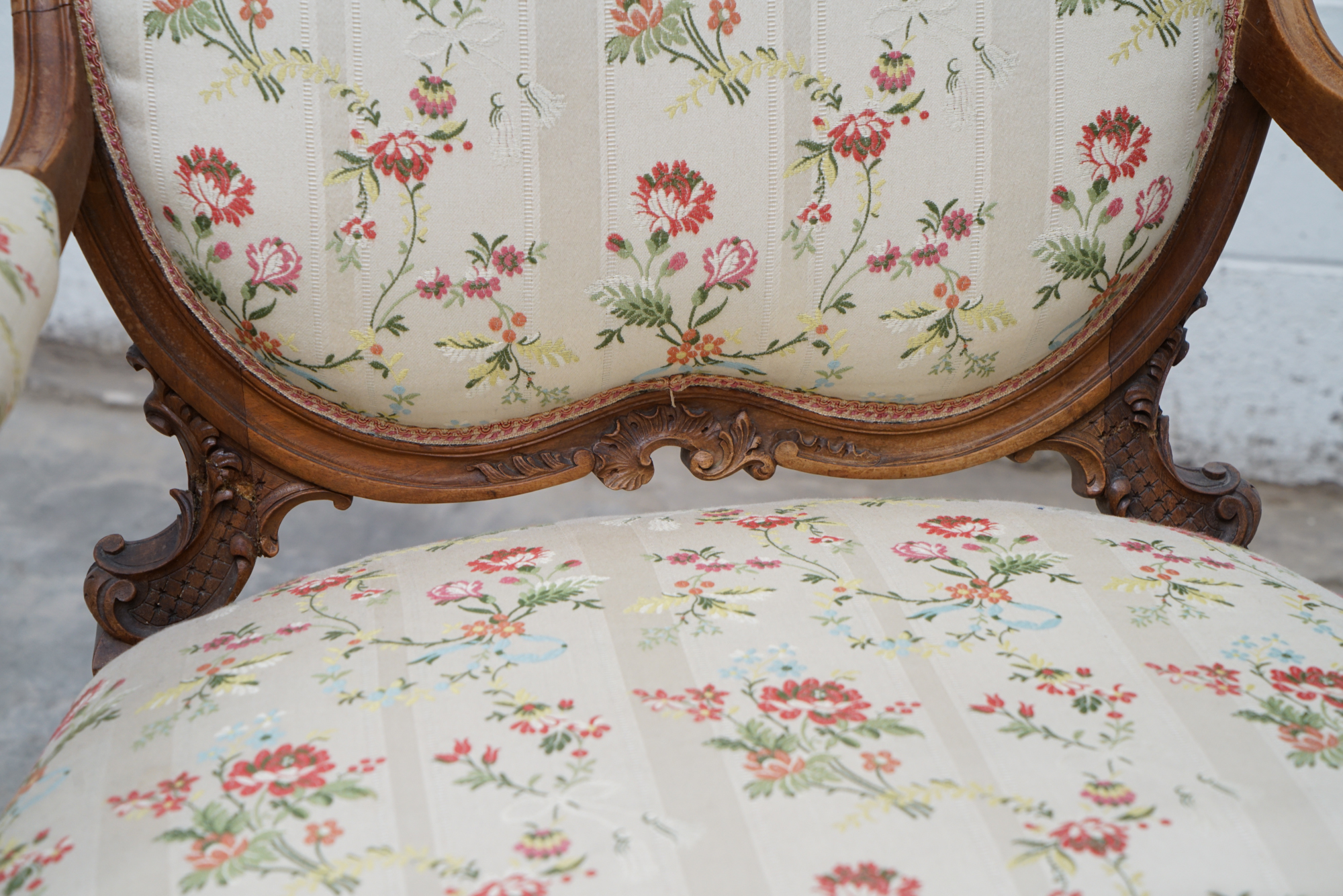Louis XV Style Carved Wood Armchairs, Early/Mid 20th Century