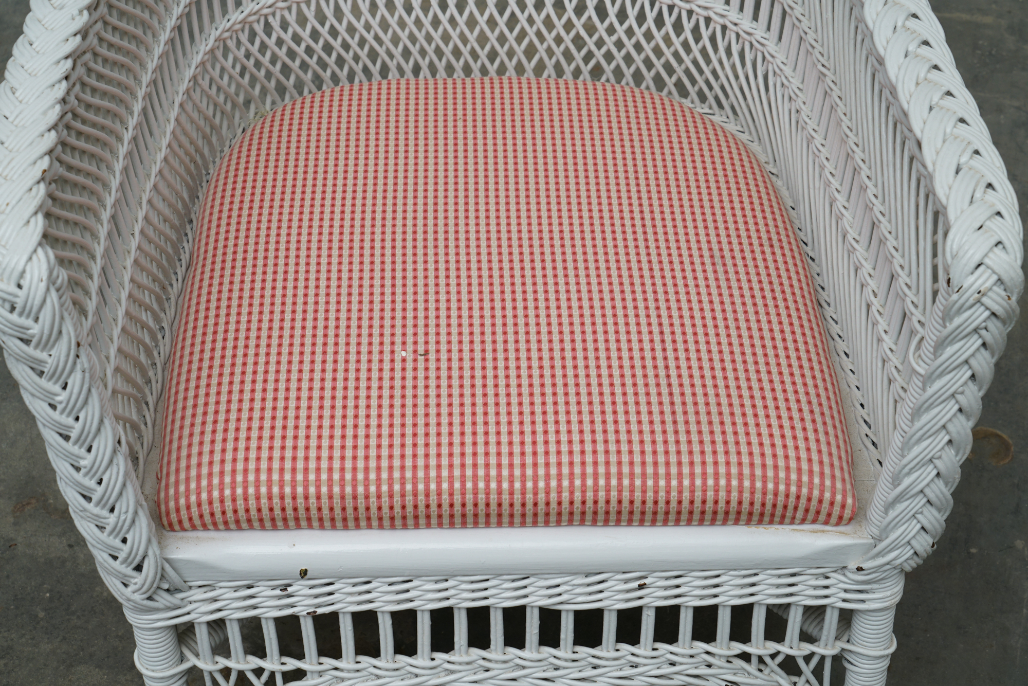 Painted Wicker Weave Patio Armchair and Side Table, Mid/Late 20th Century
