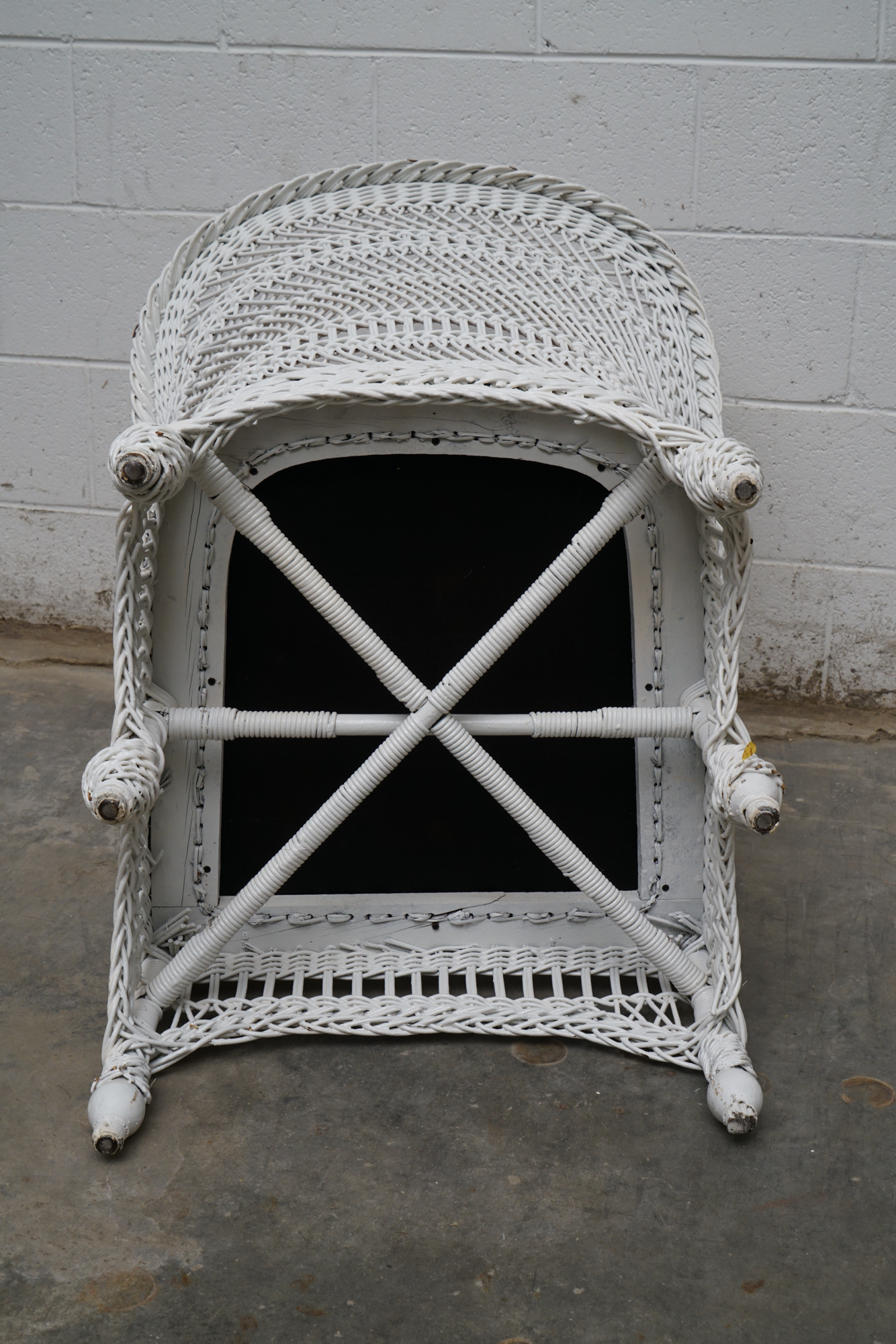 Painted Wicker Weave Patio Armchair and Side Table, Mid/Late 20th Century