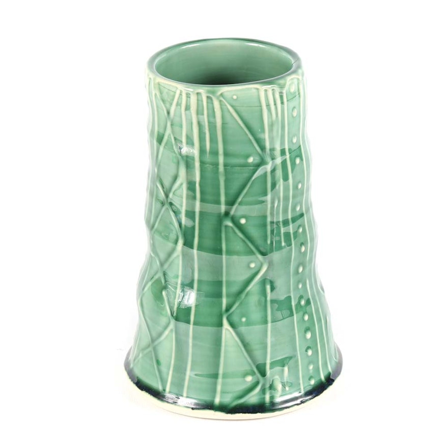 ZPots Wheel Thrown Textured Porcelain Vase
