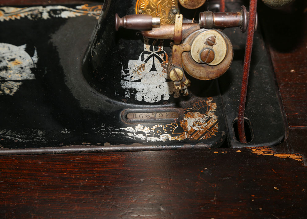 Singer Sewing Table with Sewing Machine, Circa 1906