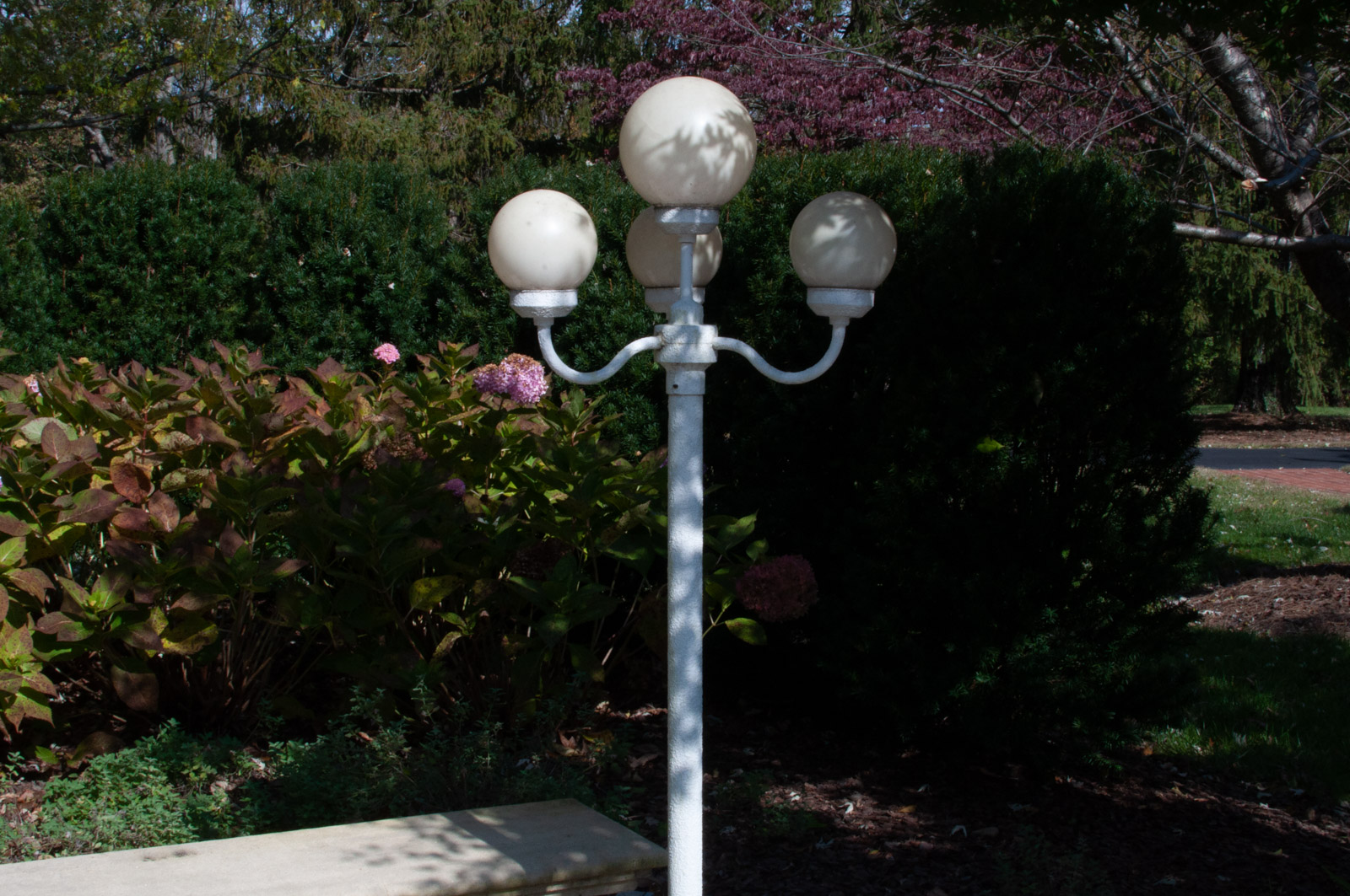 Outdoor Free Standing Electric Lamp Post