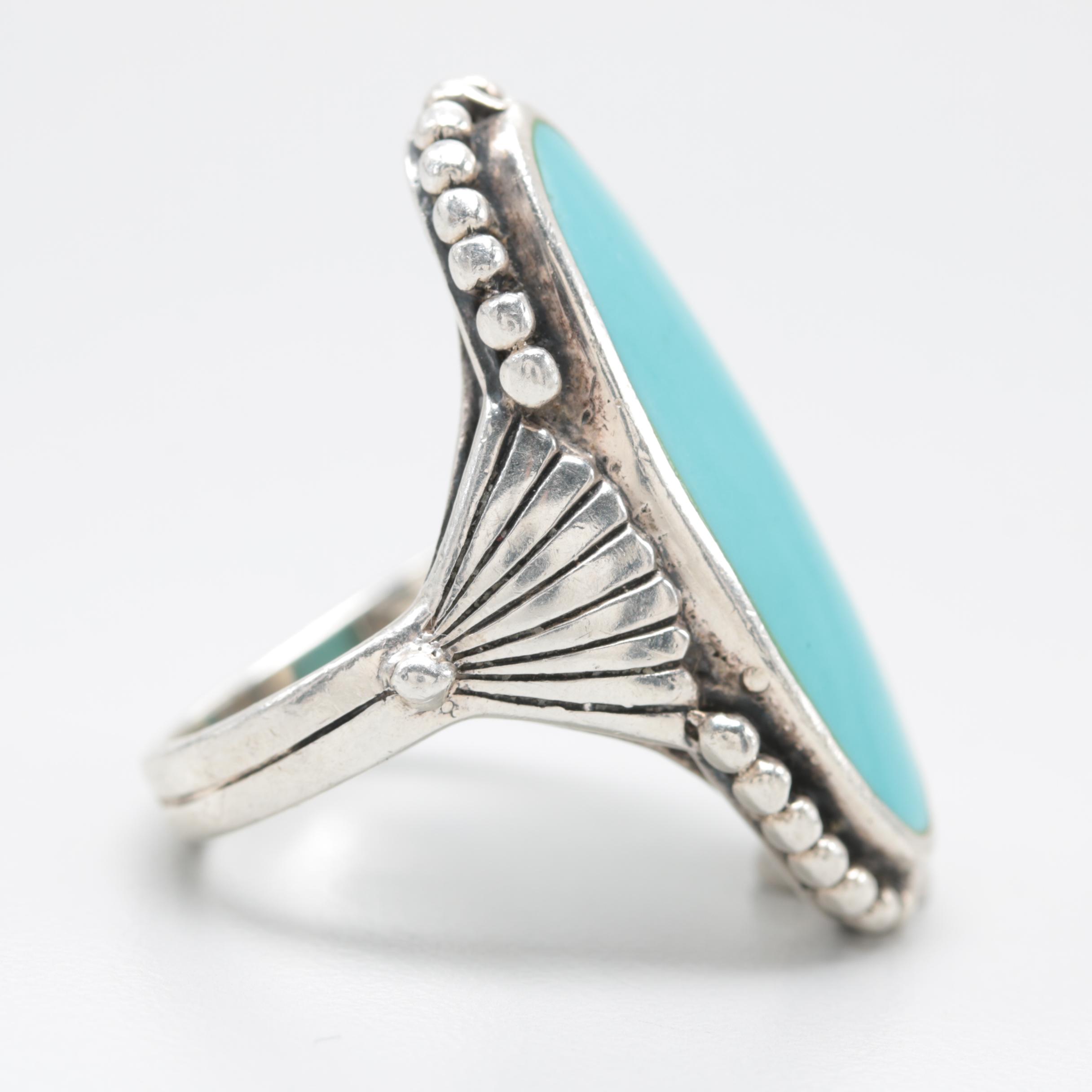 Southwest Style Sterling Silver Turquoise Ring