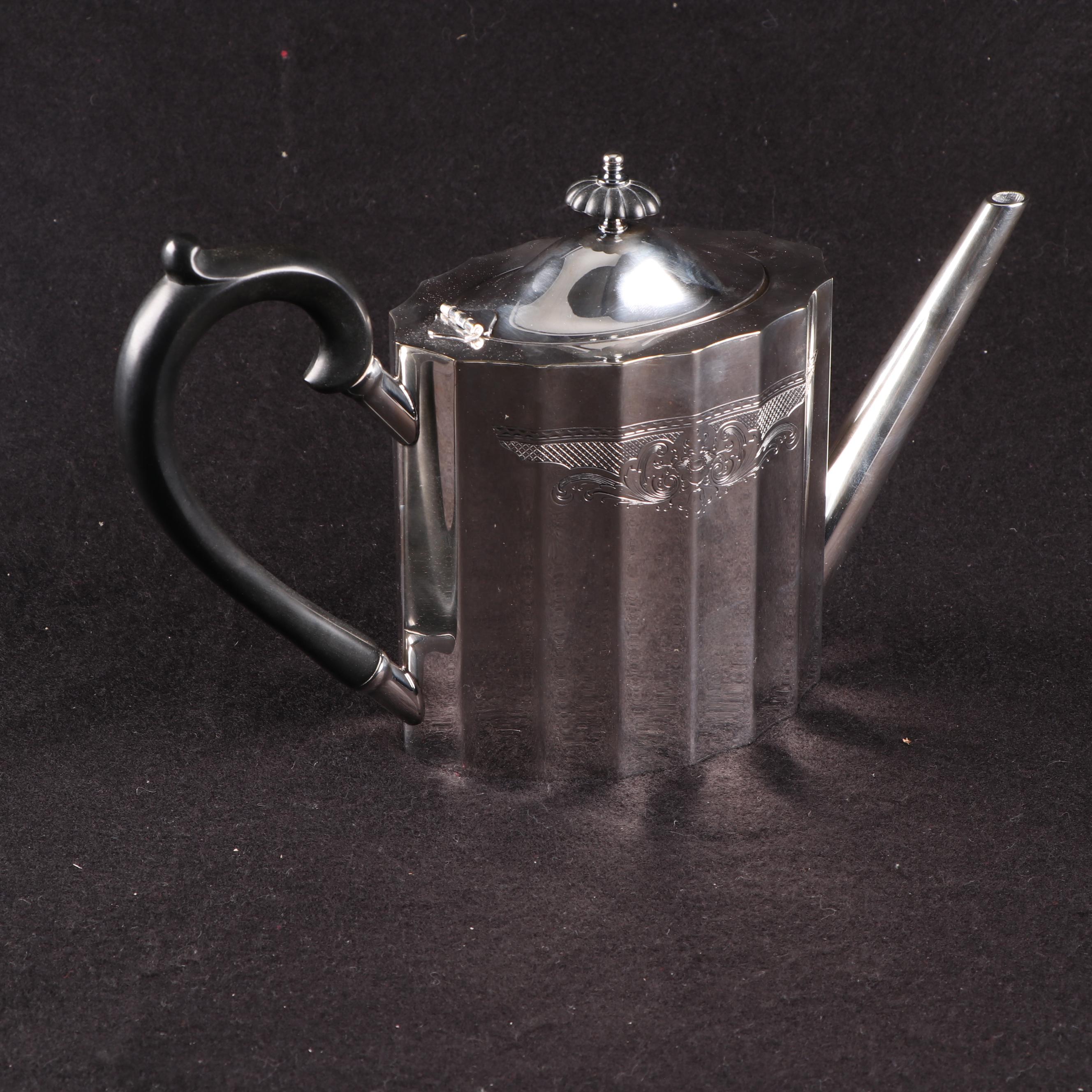 Lunt Silversmiths "Paul Revere" Silver Plate Tea and Coffee Service Set