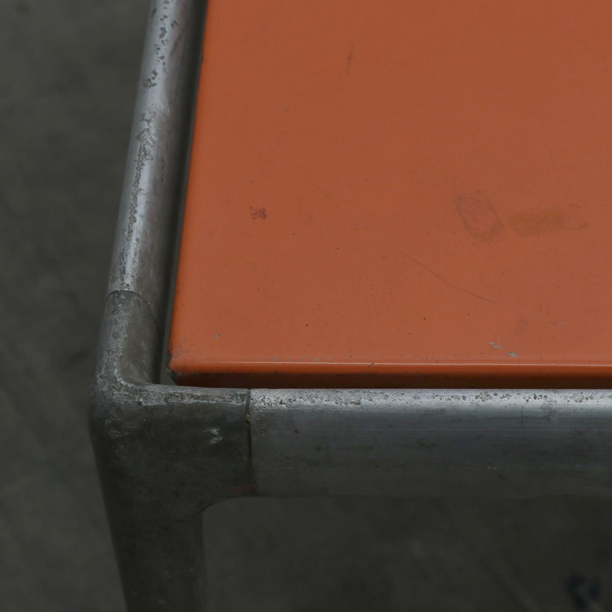 Schultz Table for Knoll