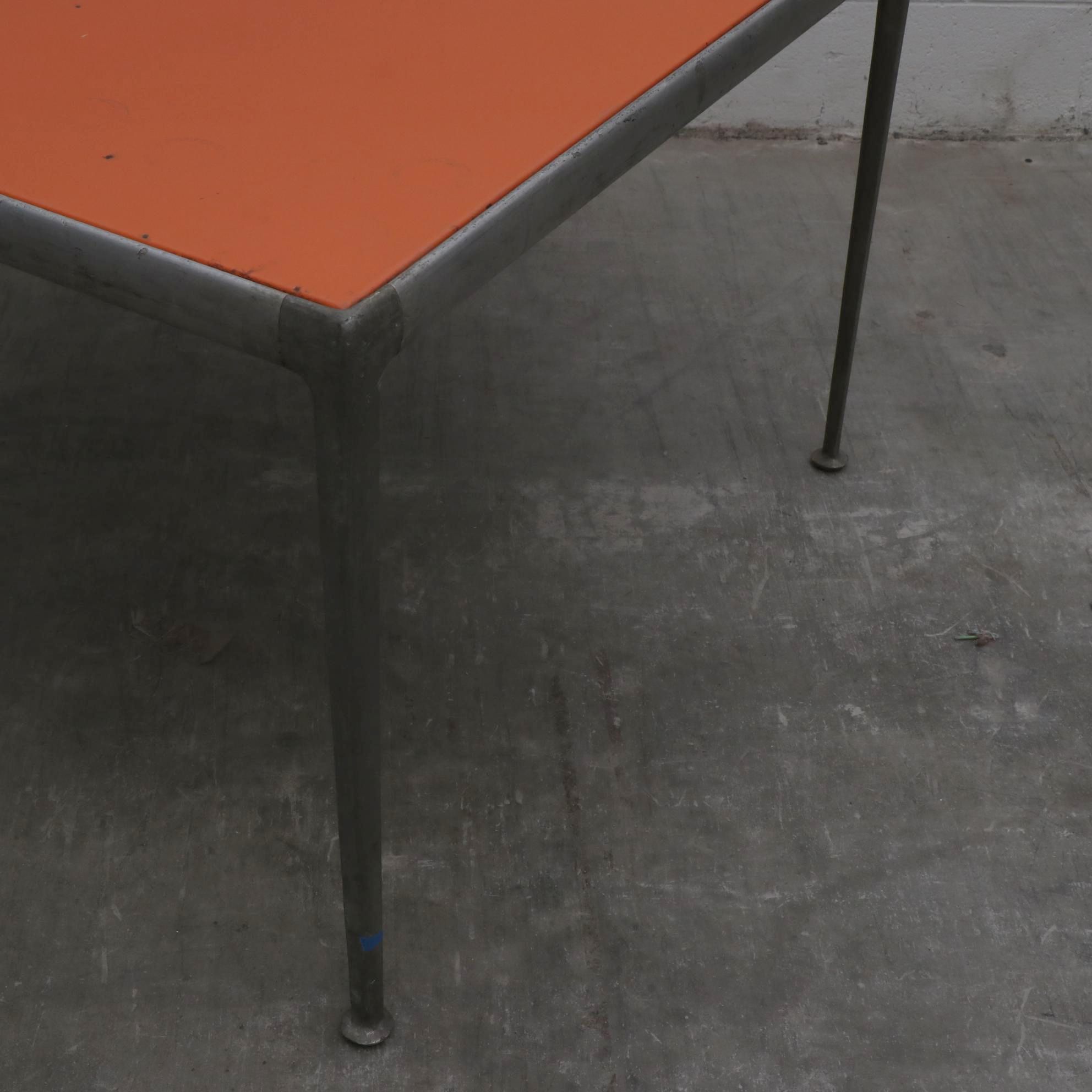 Schultz Table for Knoll