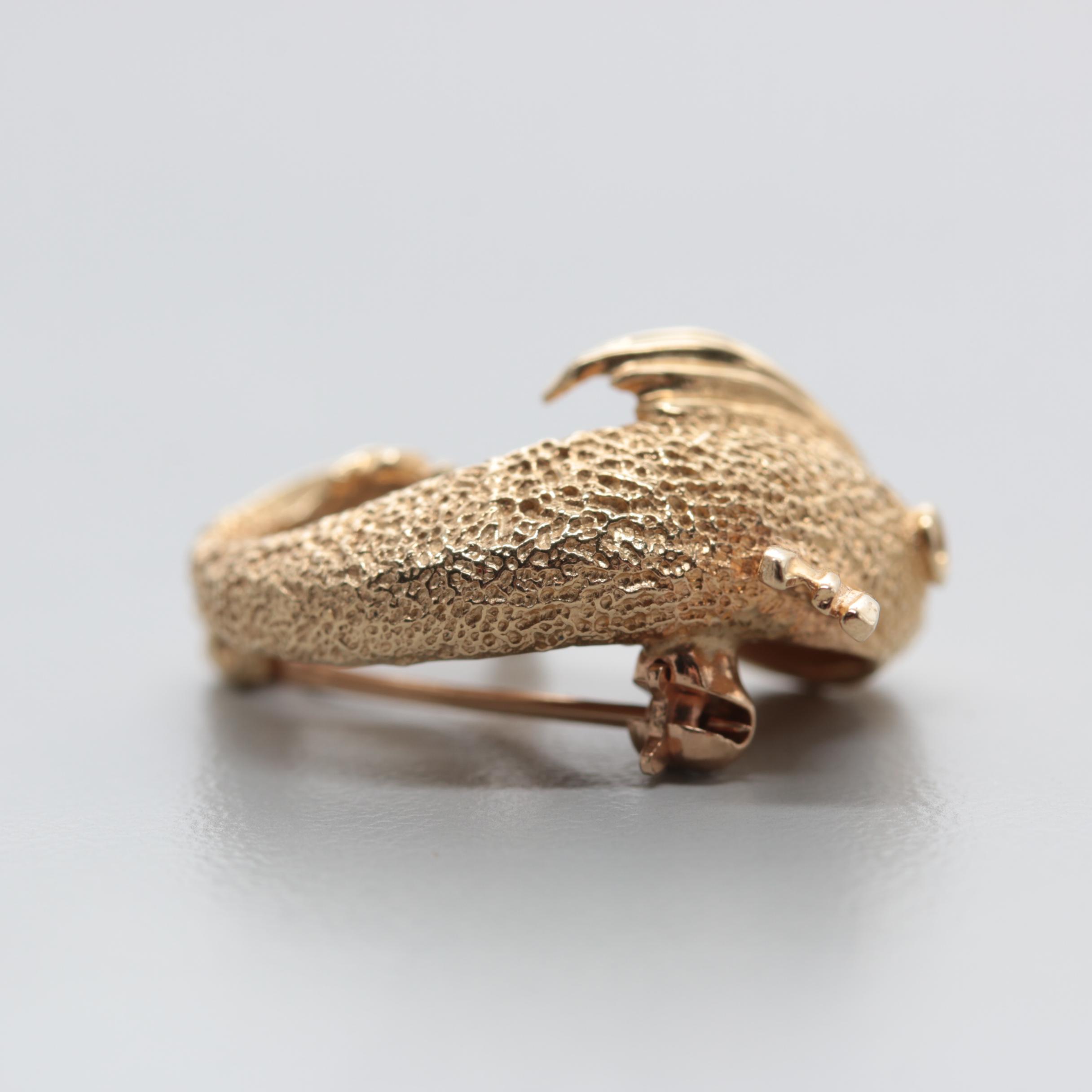 Vintage Carl D. Lindstrom & Sons 14K Gold Fish Brooch