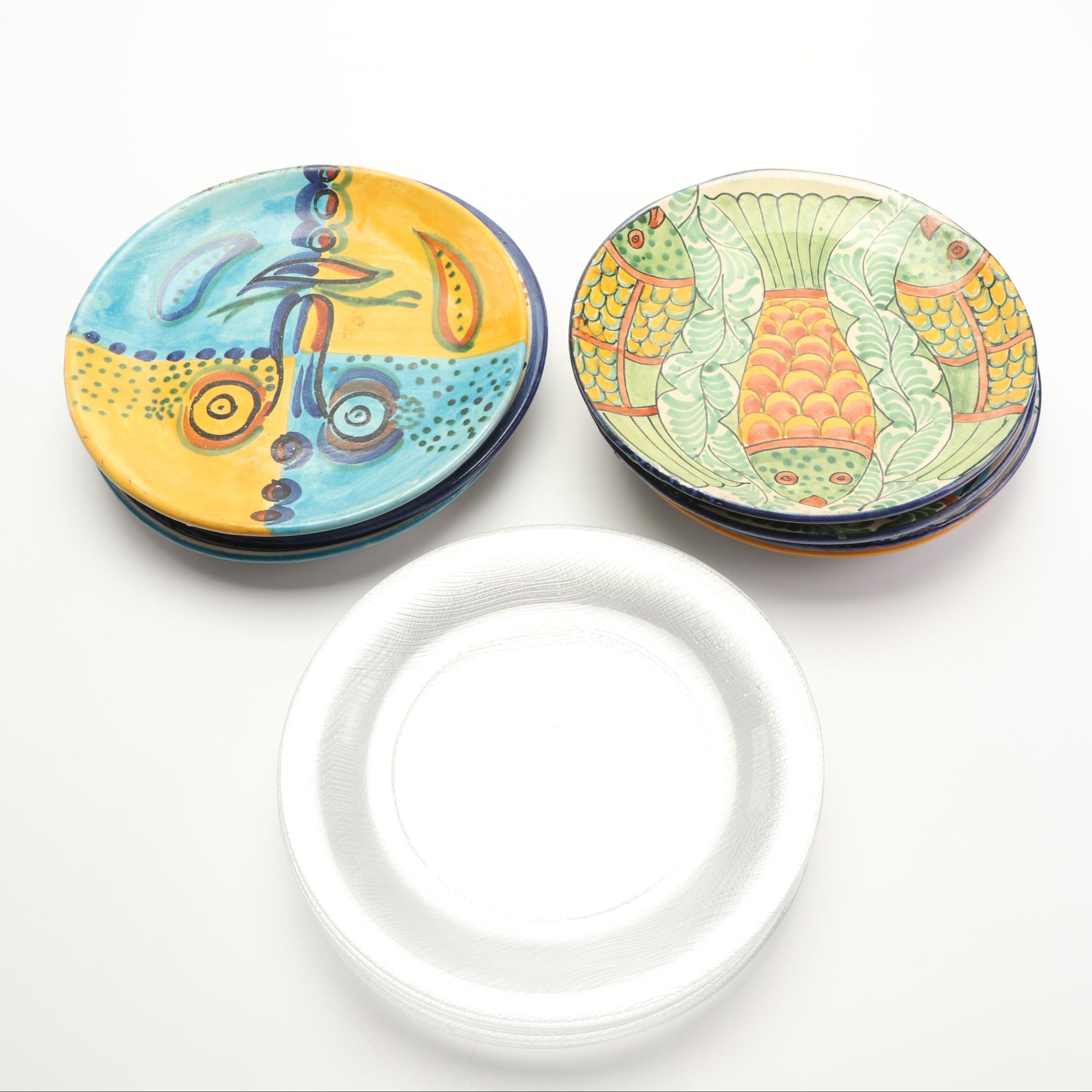 Hand-Painted Faiënce Italianate Earthenware Plates with Glass Chargers