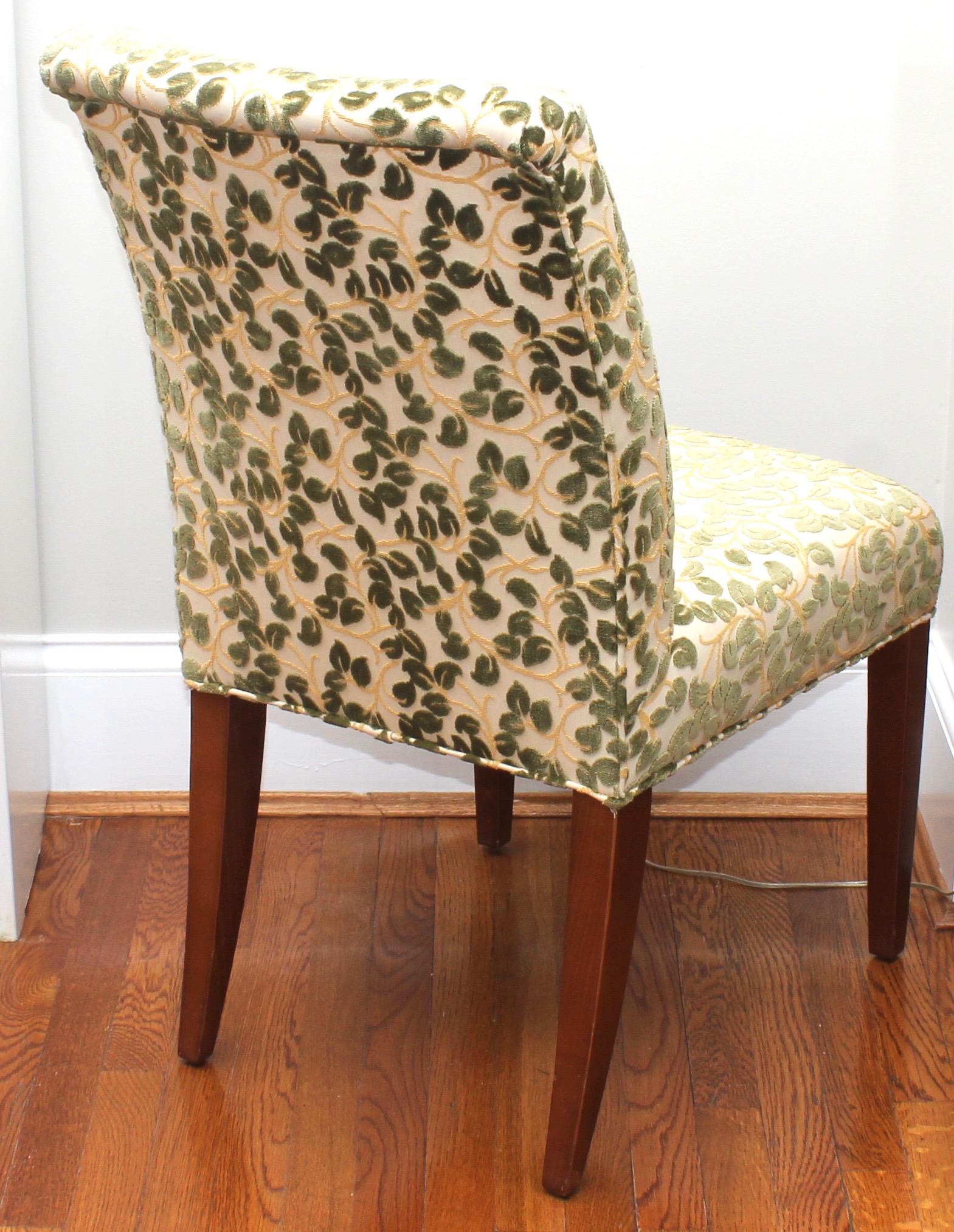 Drexel "New Travis Court Collection" Dining Leaf Table and Chairs, Late 20th C