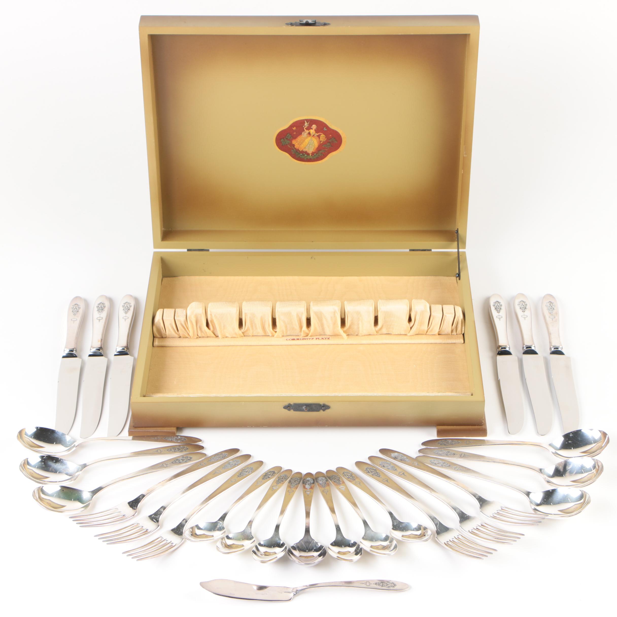 Oneida "Bird of Paradise" Silver Plate Flatware with Chest, Early 20th Century