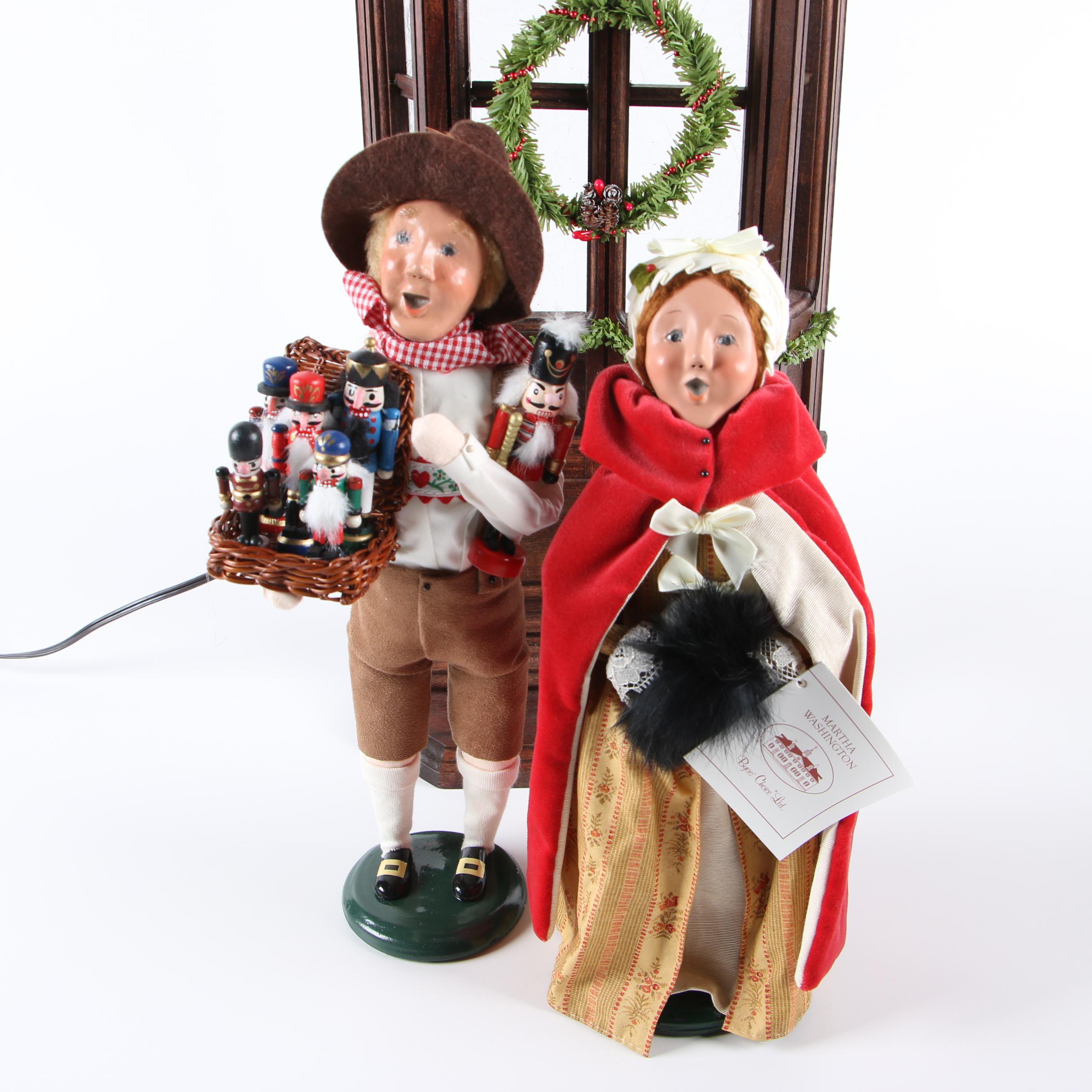 Contemporary Byers' Choice "The Carolers" Figurines and Illuminated Window
