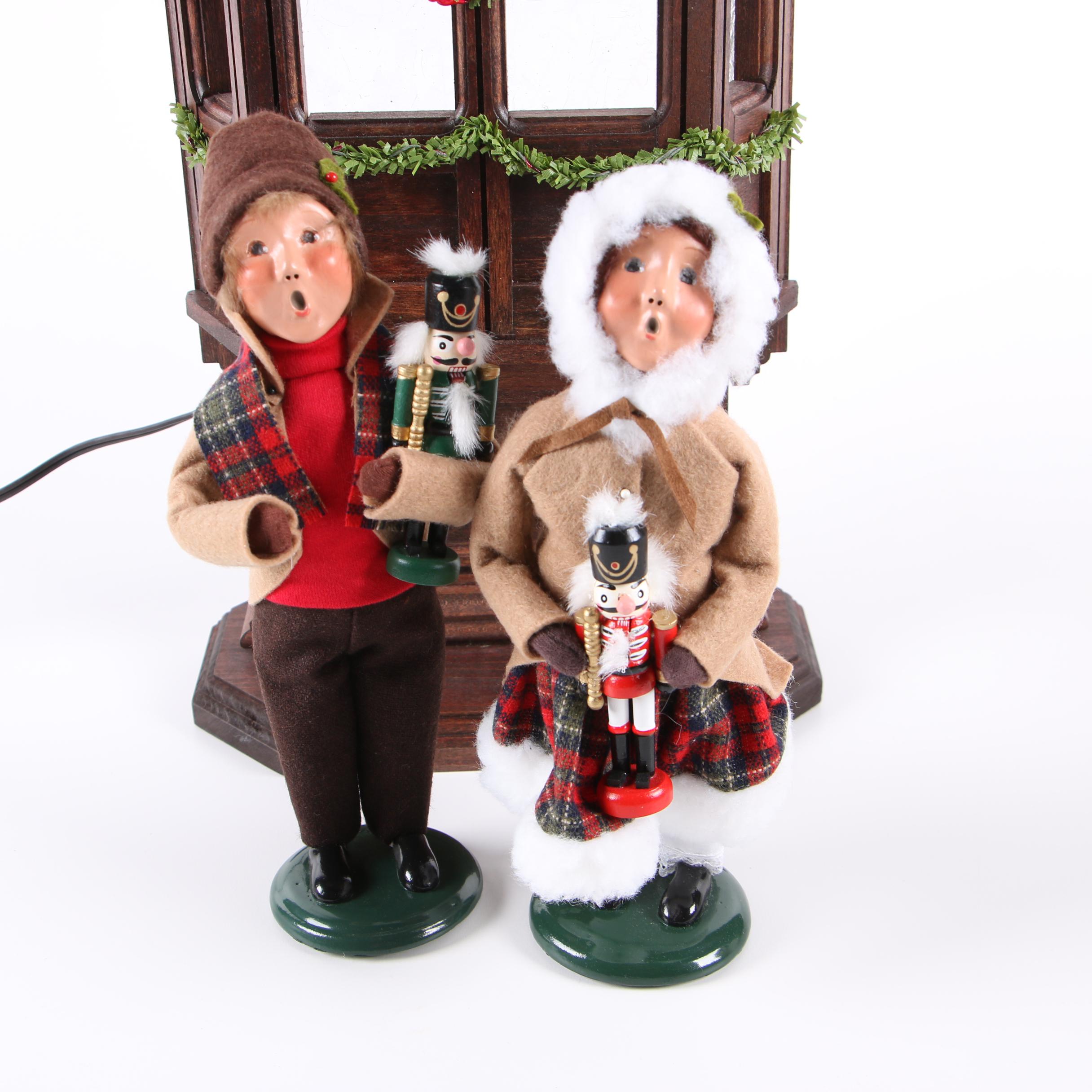 Contemporary Byers' Choice "The Carolers" Figurines and Illuminated Window