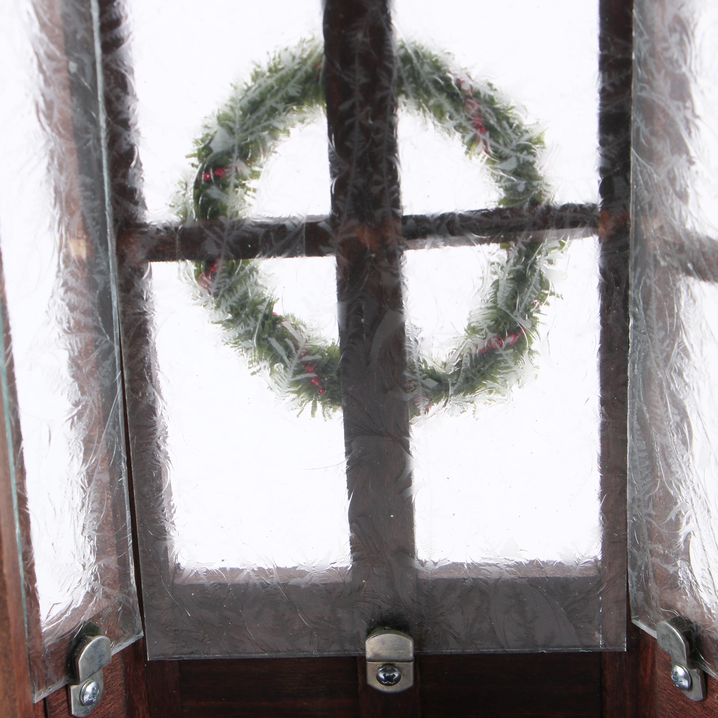 Contemporary Byers' Choice "The Carolers" Figurines and Illuminated Window