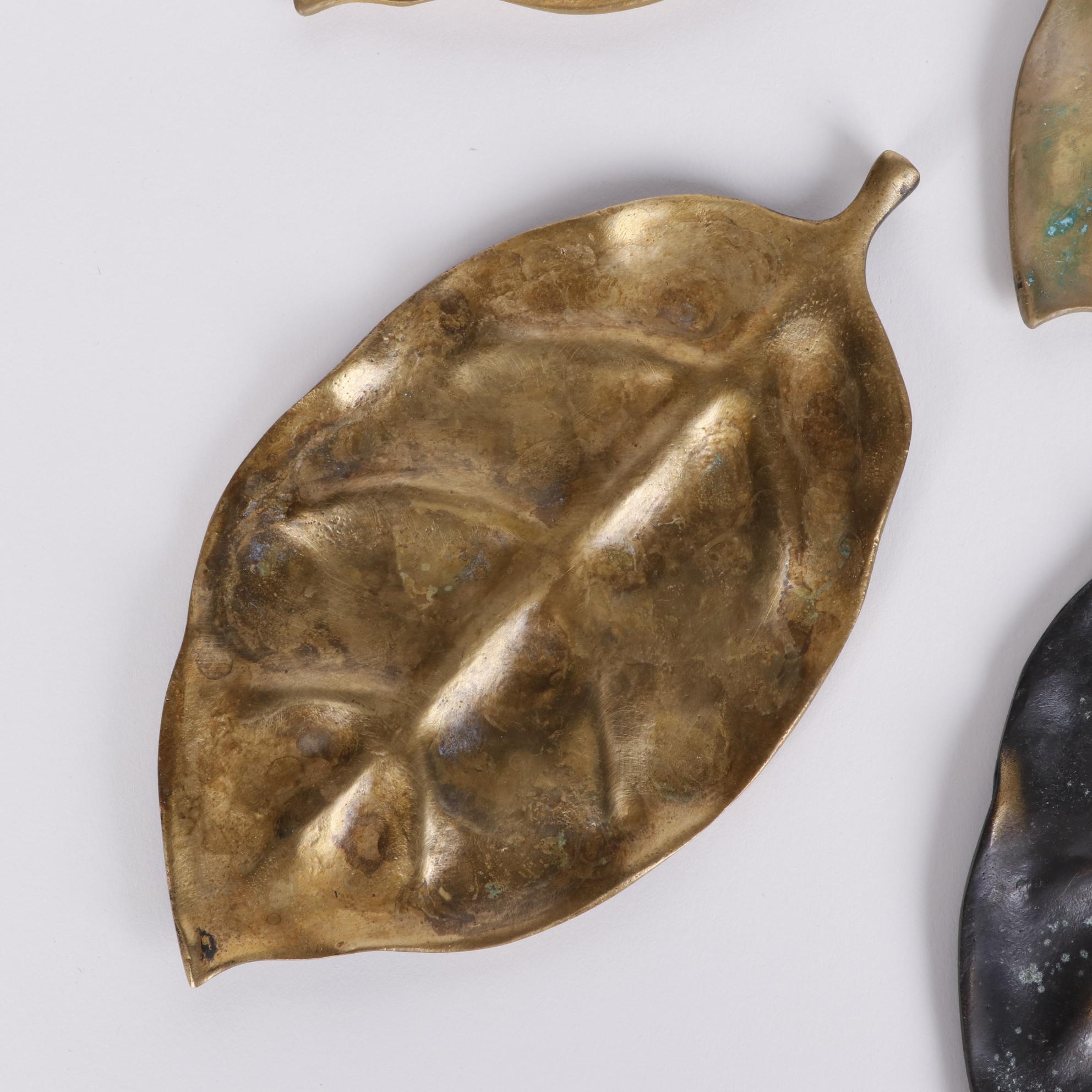 HKHM Metal Leaves Set