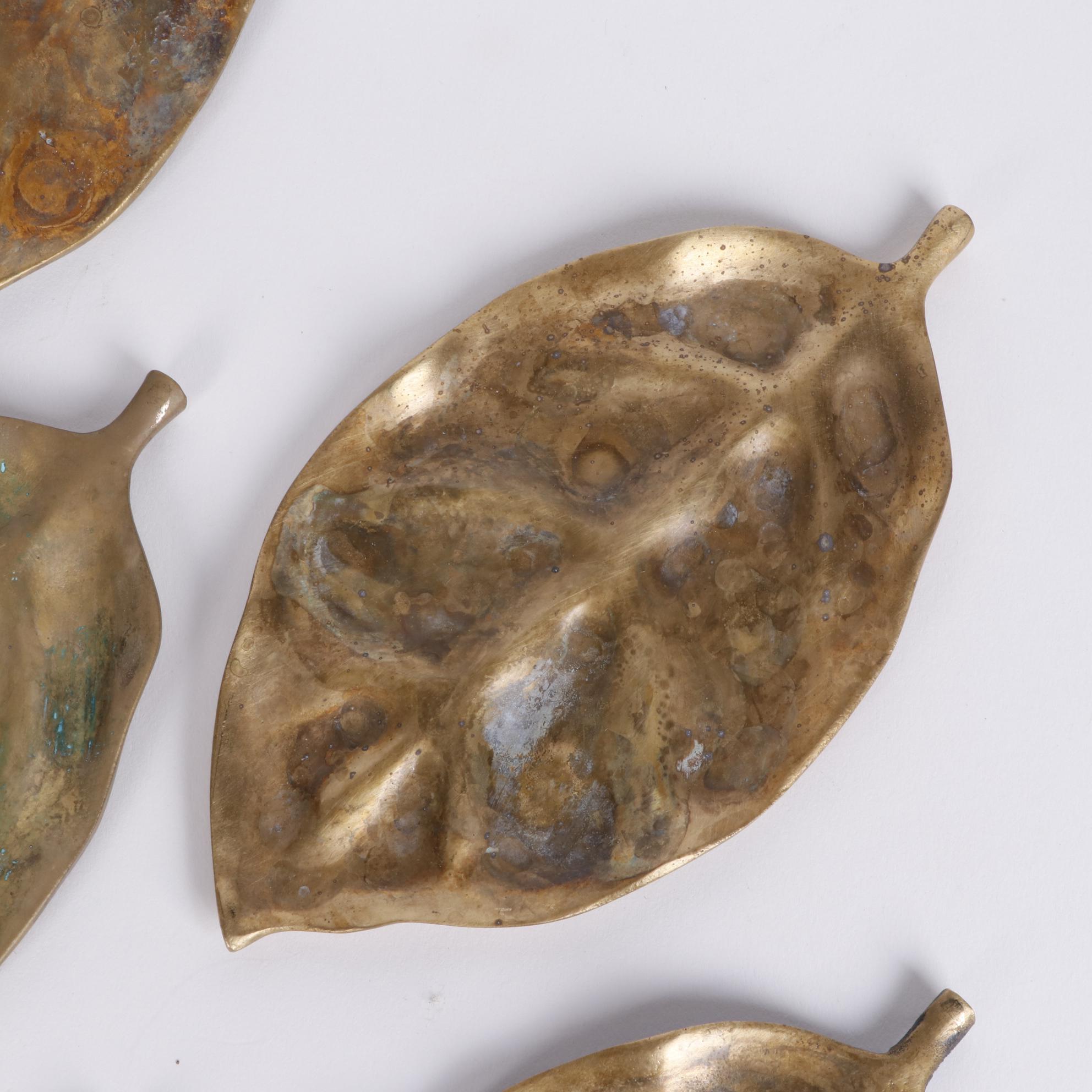 HKHM Metal Leaves Set