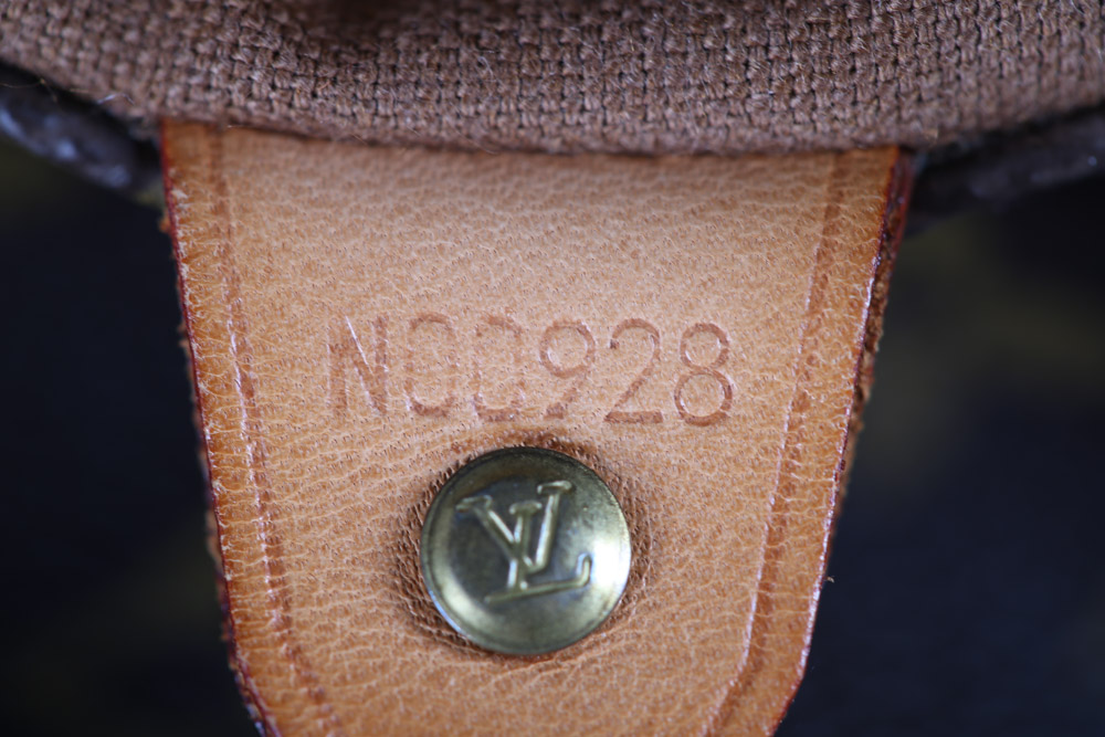 1998 Louis Vuitton Monogram Canvas Sac Shopping Tote Bag