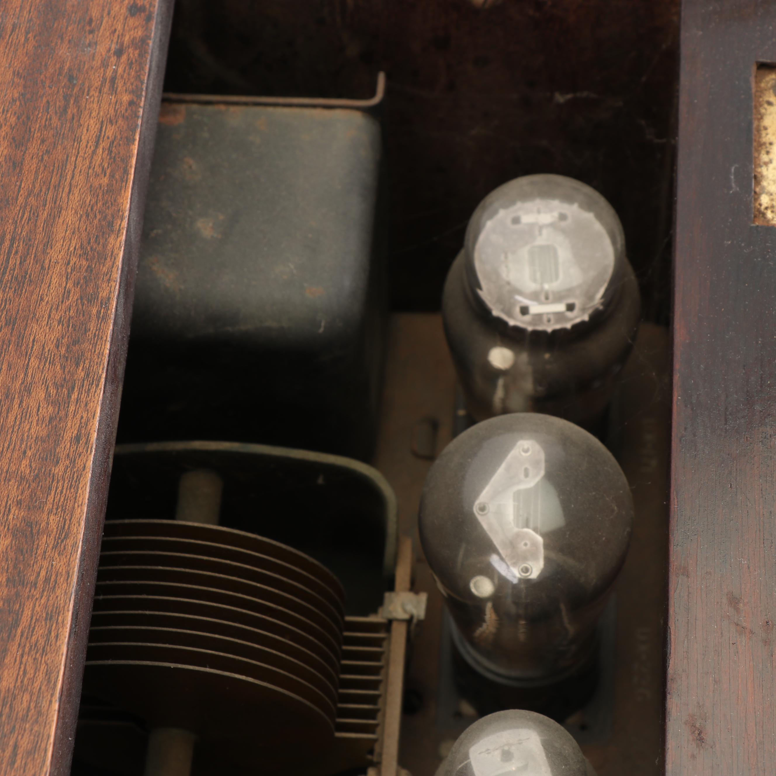 RCA Radiola 17 Model AR-927 Broadcast Receiver Tube Radio, circa 1927