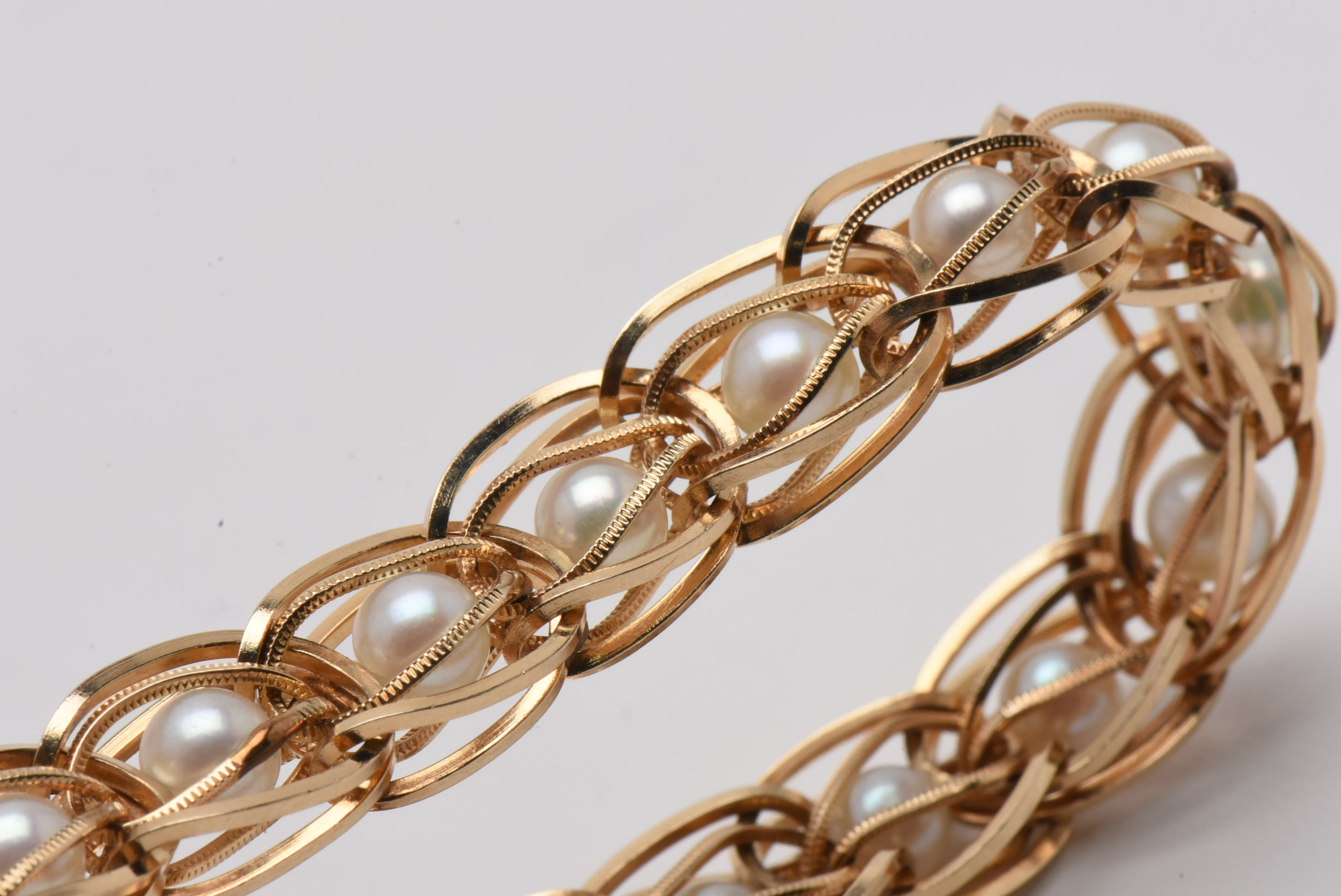 1950s 14K Yellow Gold Cultured Pearl Fancy Link Bracelet
