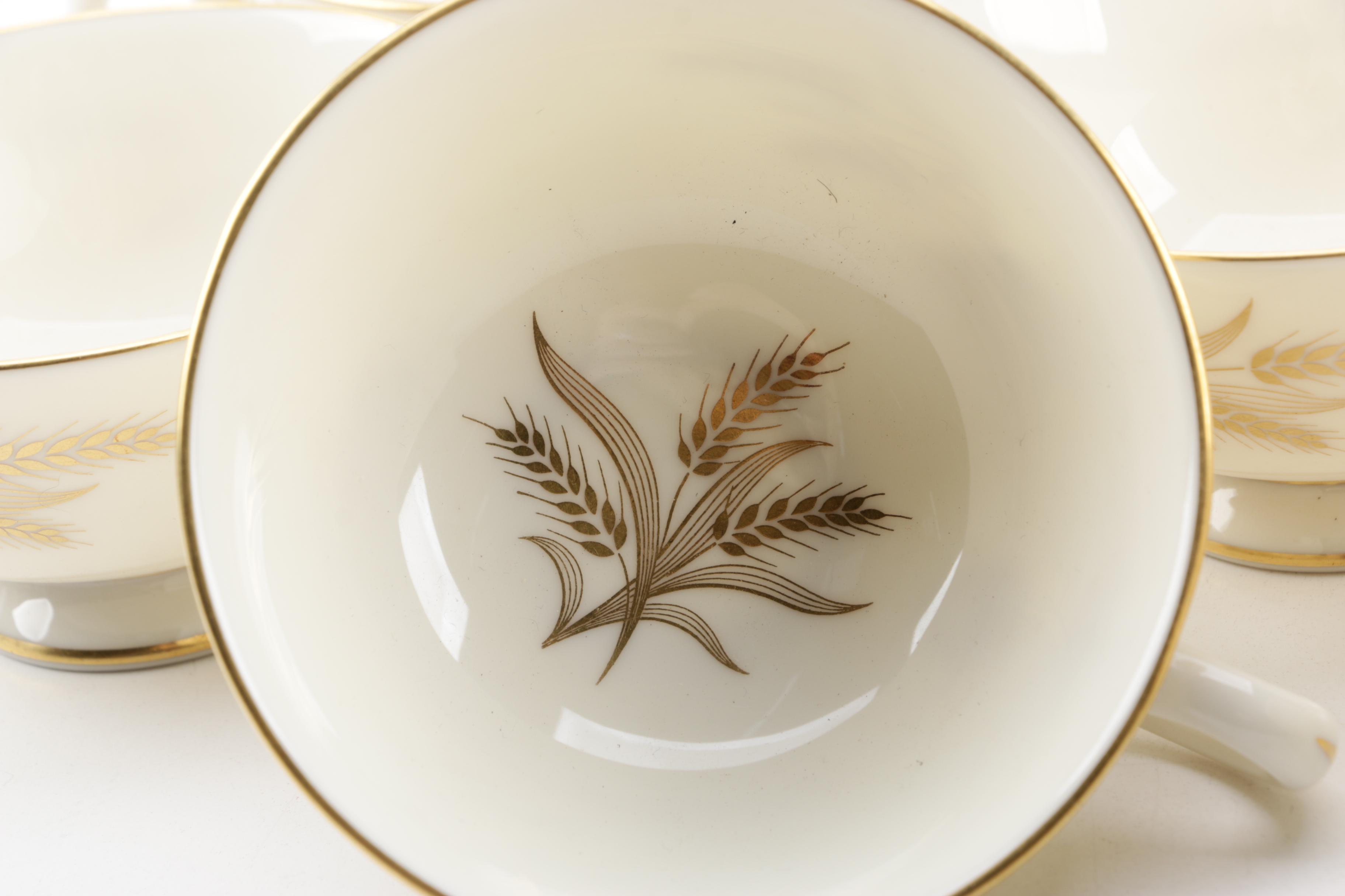 Mid to Late 20th Century Lenox "Harvest" Porcelain Dinnerware Service for Eight