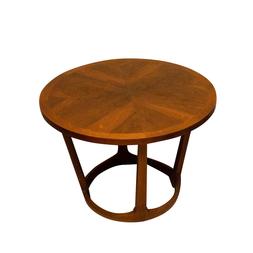 Mid Century Modern Walnut Side Table by Lane, Mid-20th Century