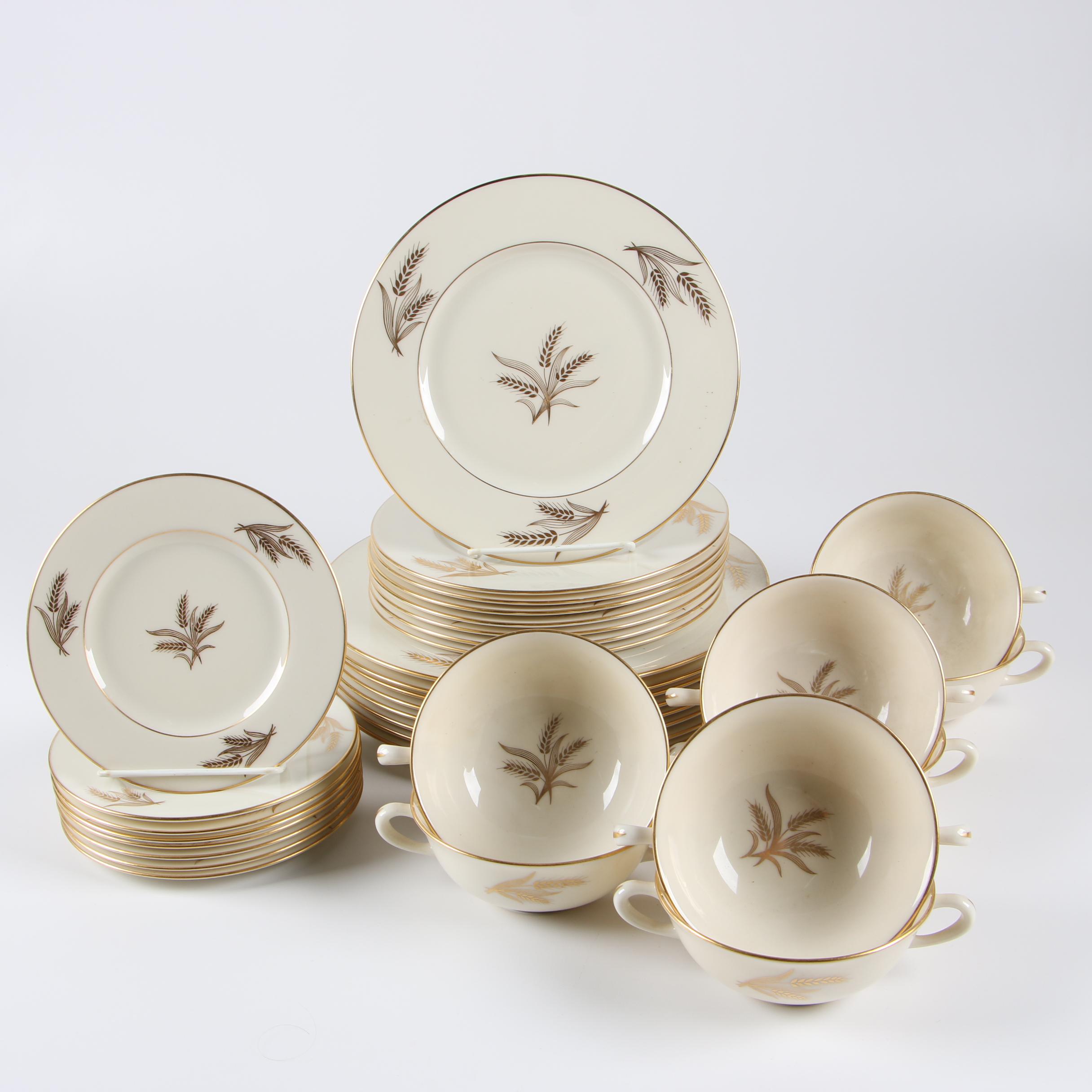 Mid to Late 20th Century Lenox "Harvest" Porcelain Dinnerware Service for Eight