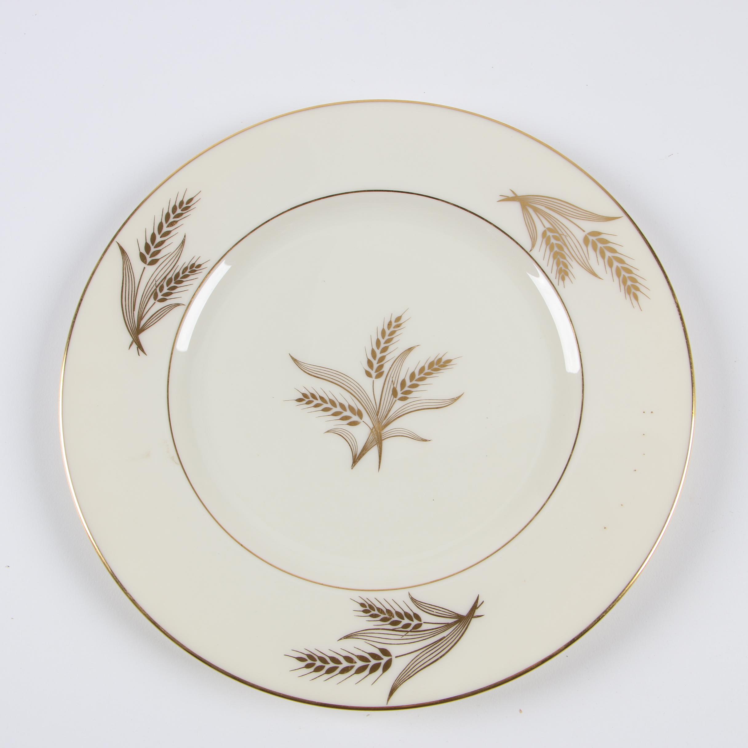 Mid to Late 20th Century Lenox "Harvest" Porcelain Dinnerware Service for Eight