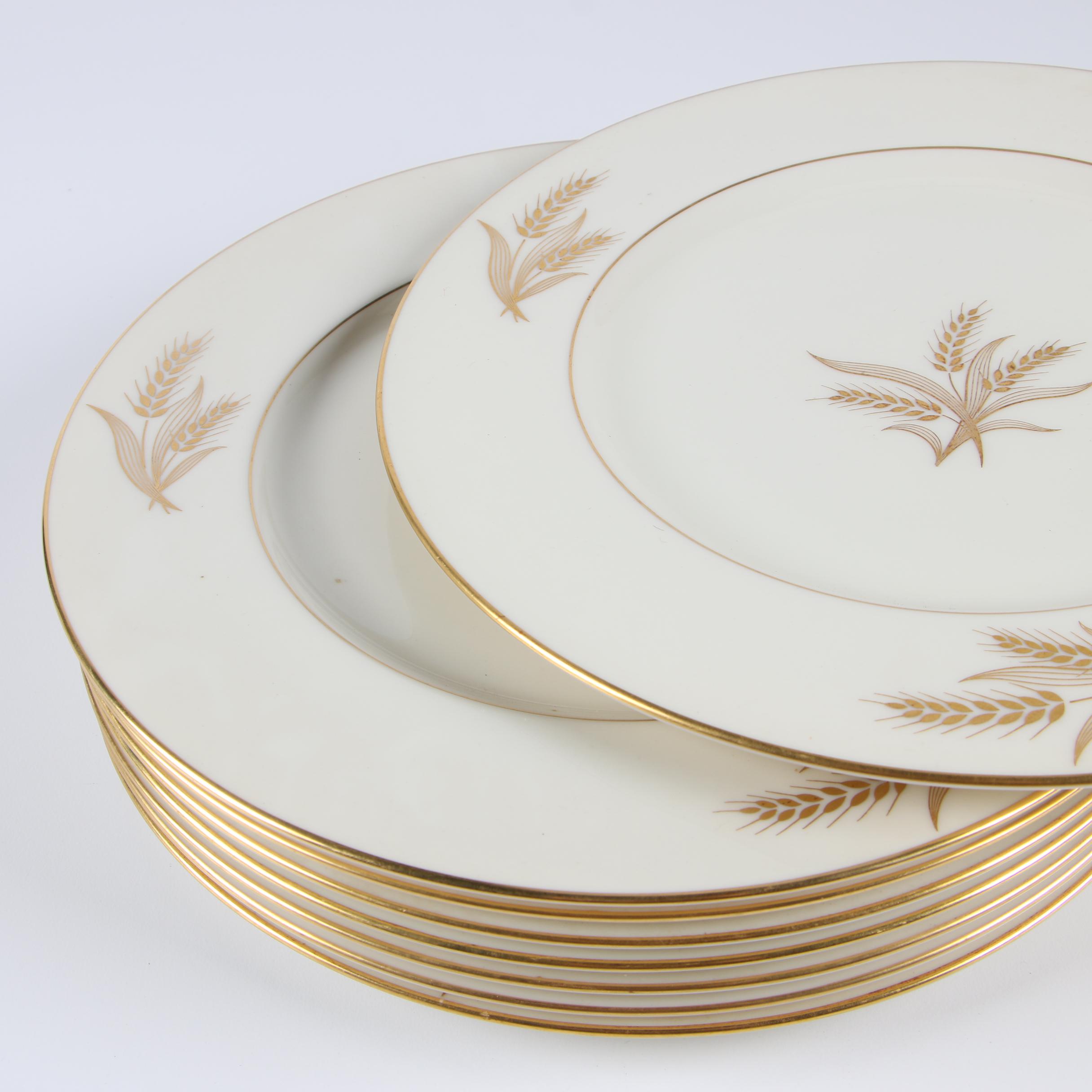Mid to Late 20th Century Lenox "Harvest" Porcelain Dinnerware Service for Eight