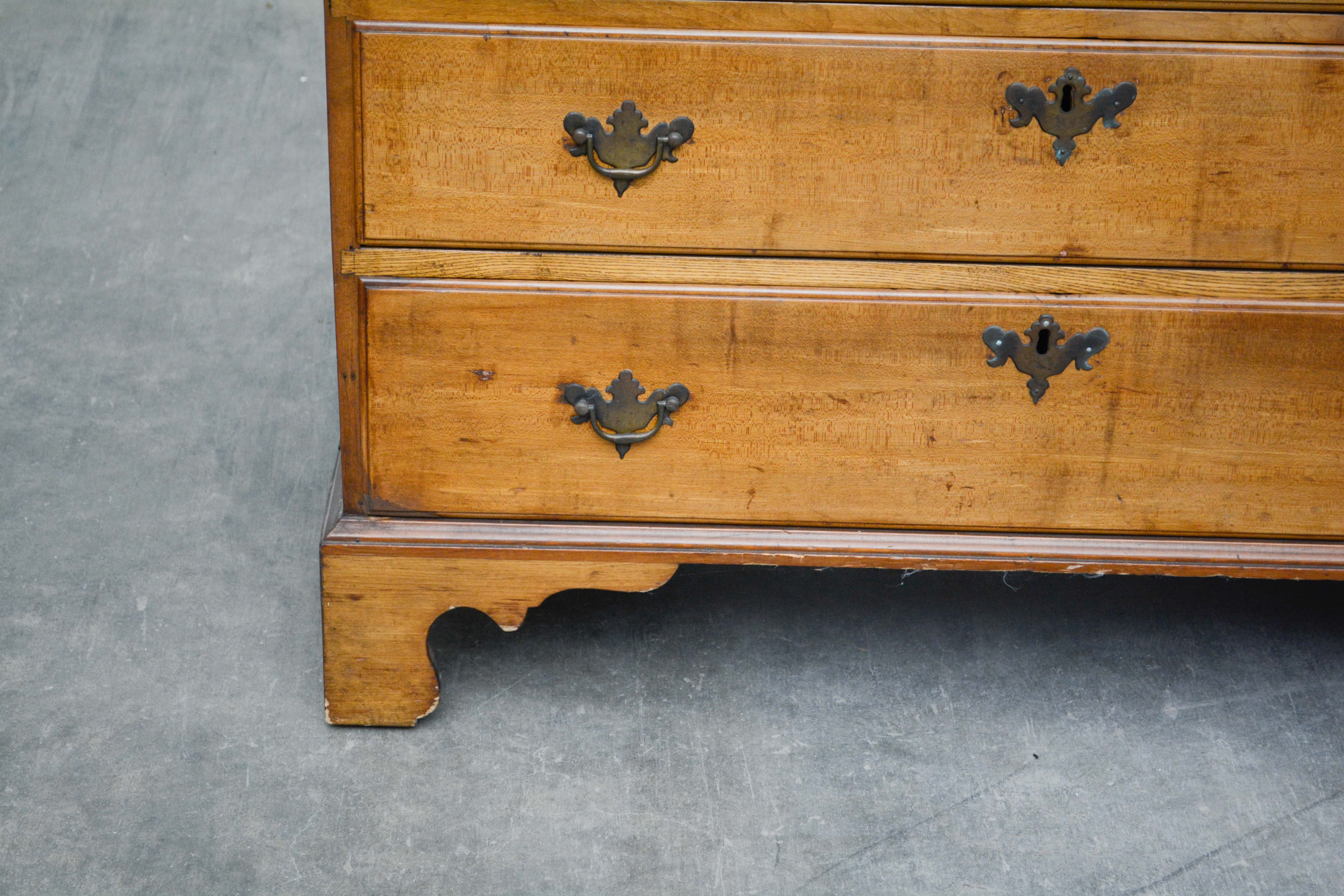 Federal Slant-Front Desk, Late 18th/Early 19th Century