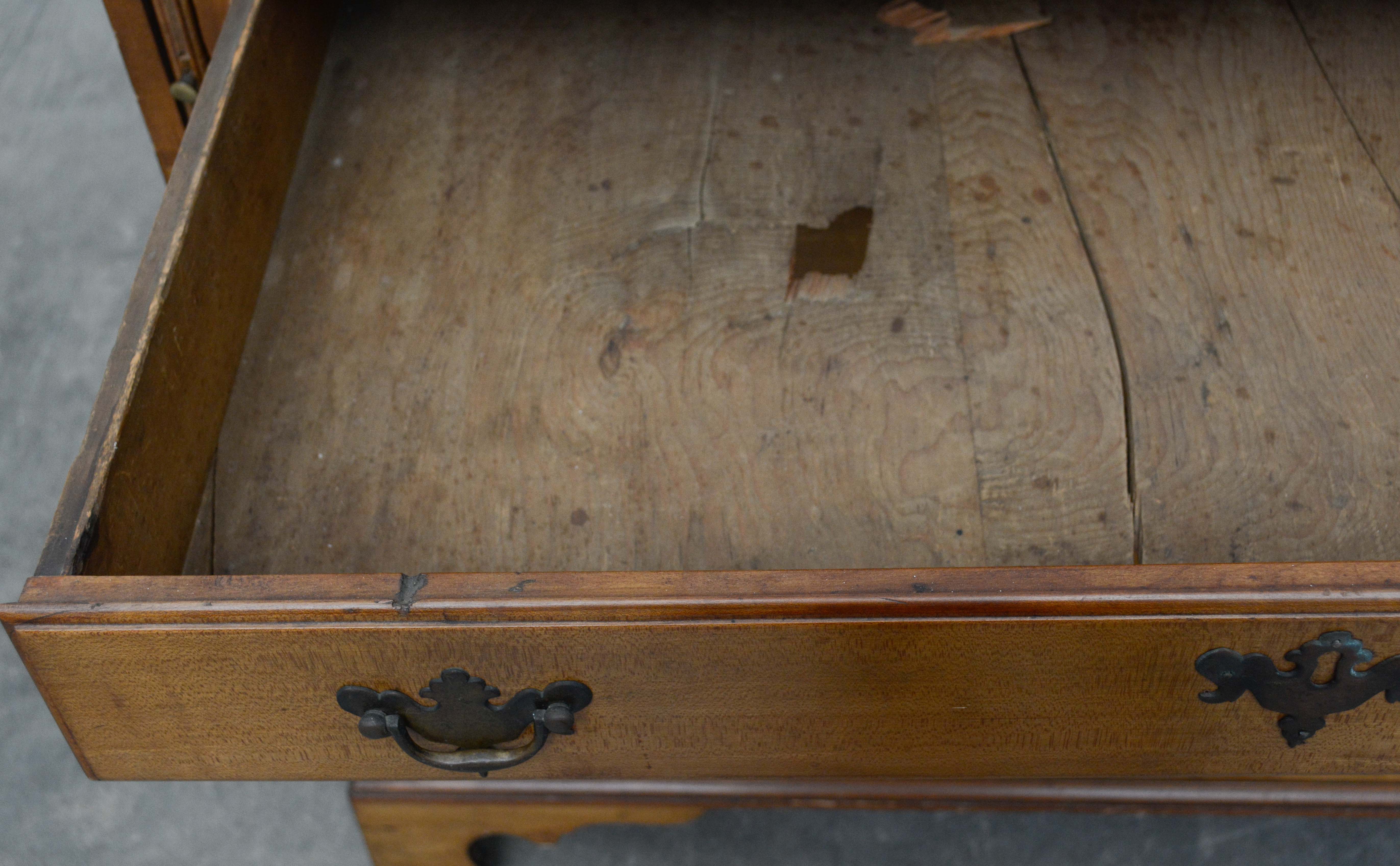 Federal Slant-Front Desk, Late 18th/Early 19th Century
