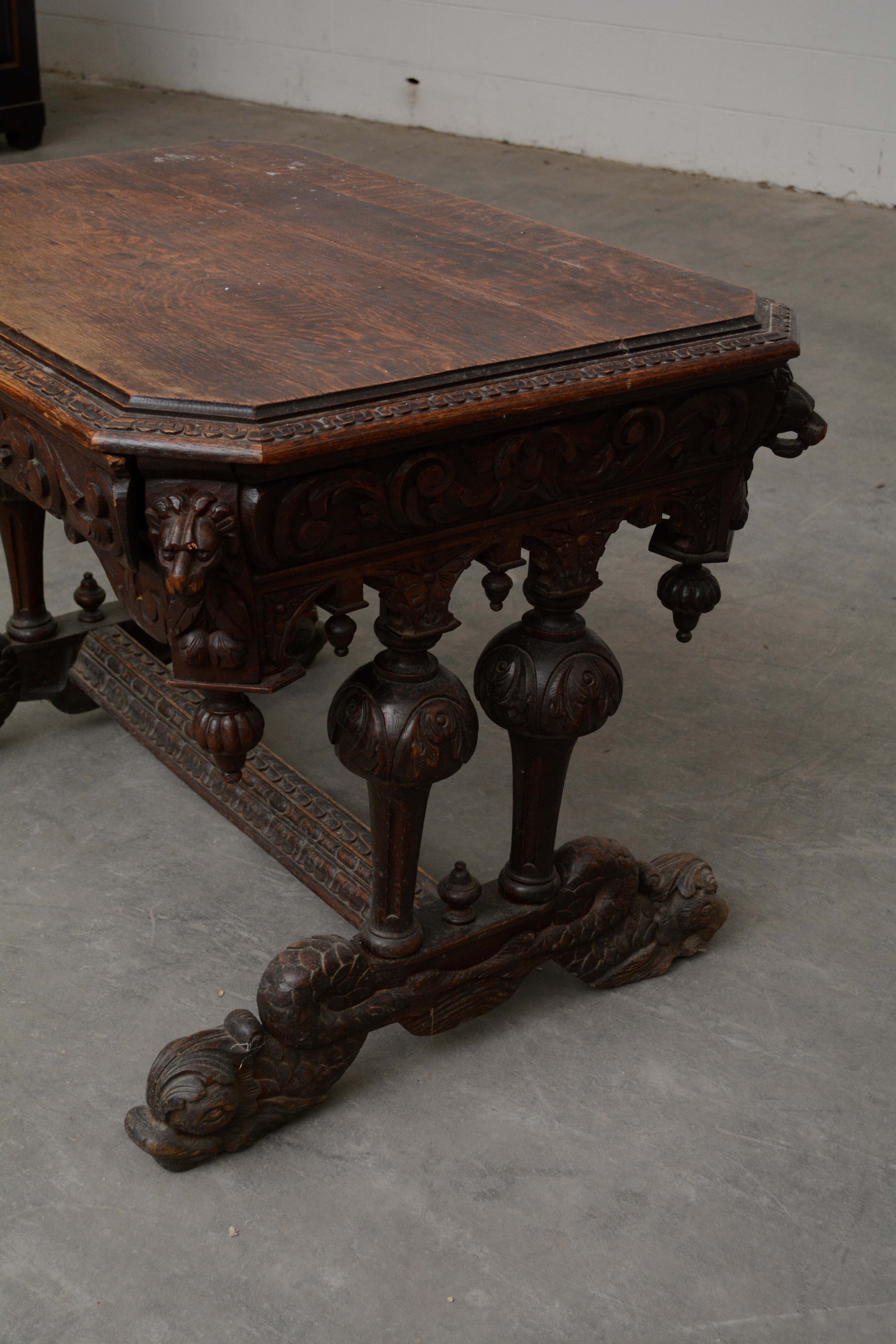 Renaissance Revival Oak Library Table, Mid-19th Century