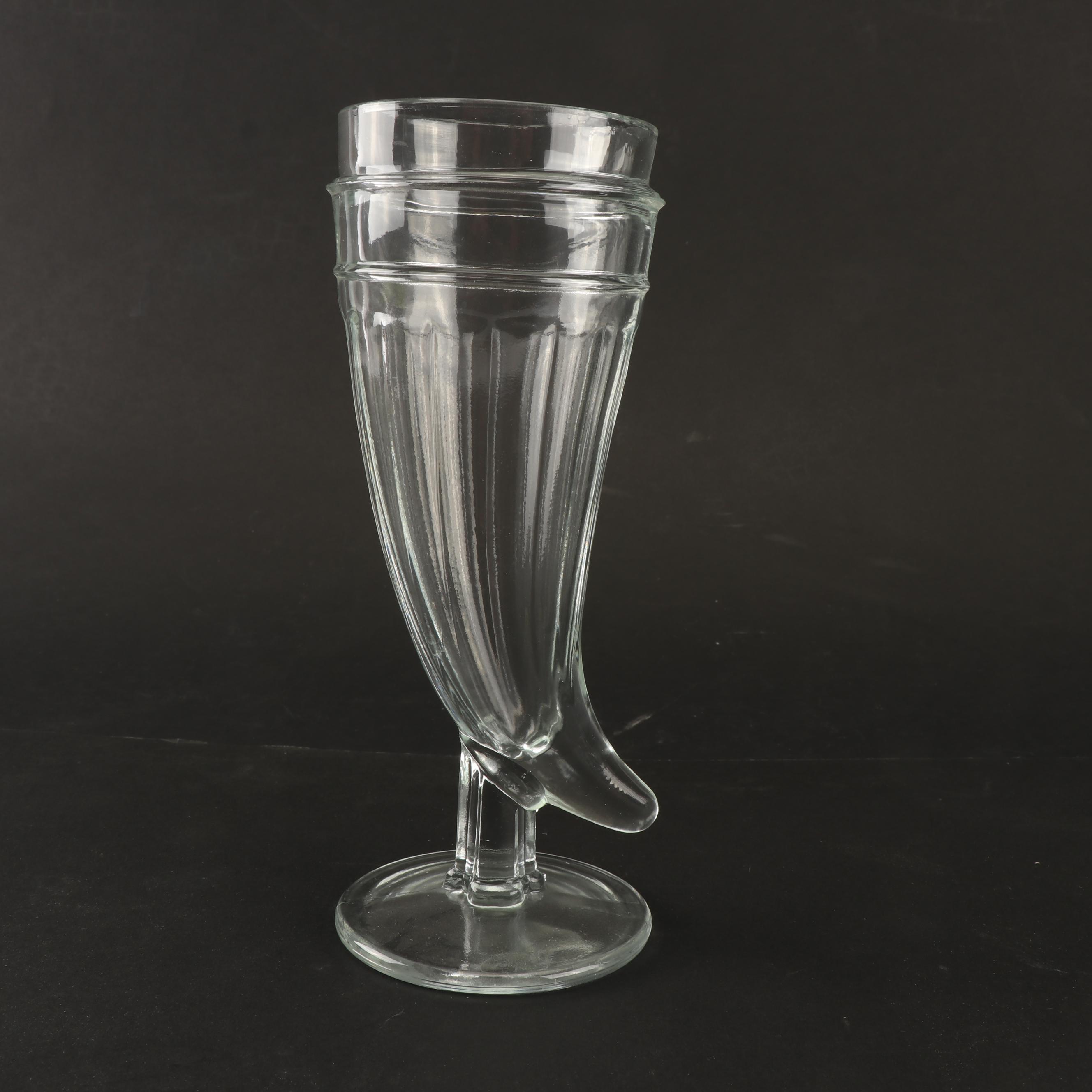 Tiara Footed Glass Drinking Horns