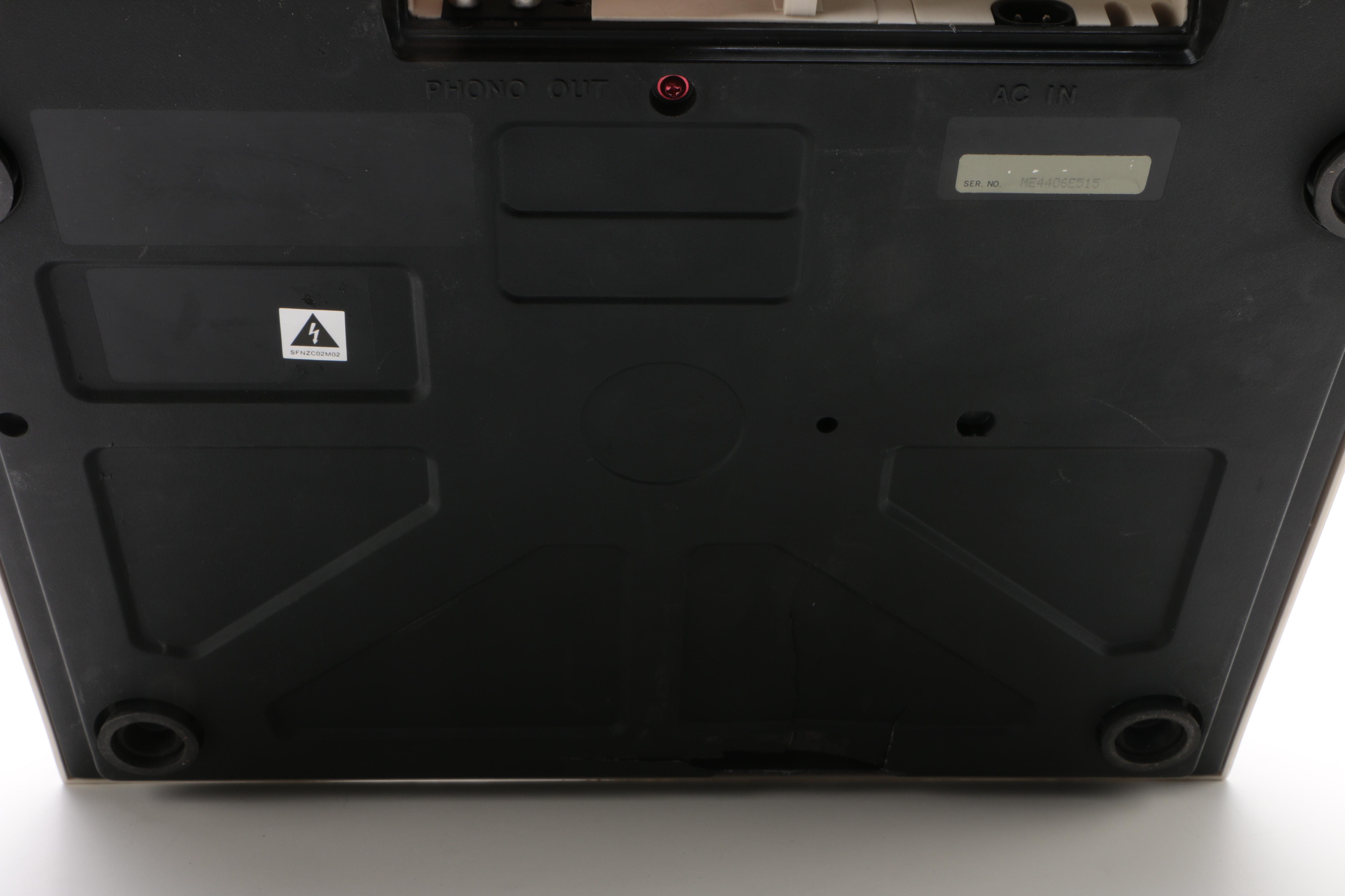 1970s Fisher 205 AM/FM Stereo Receiver, Technics Turntable and XAM 5E Speakers